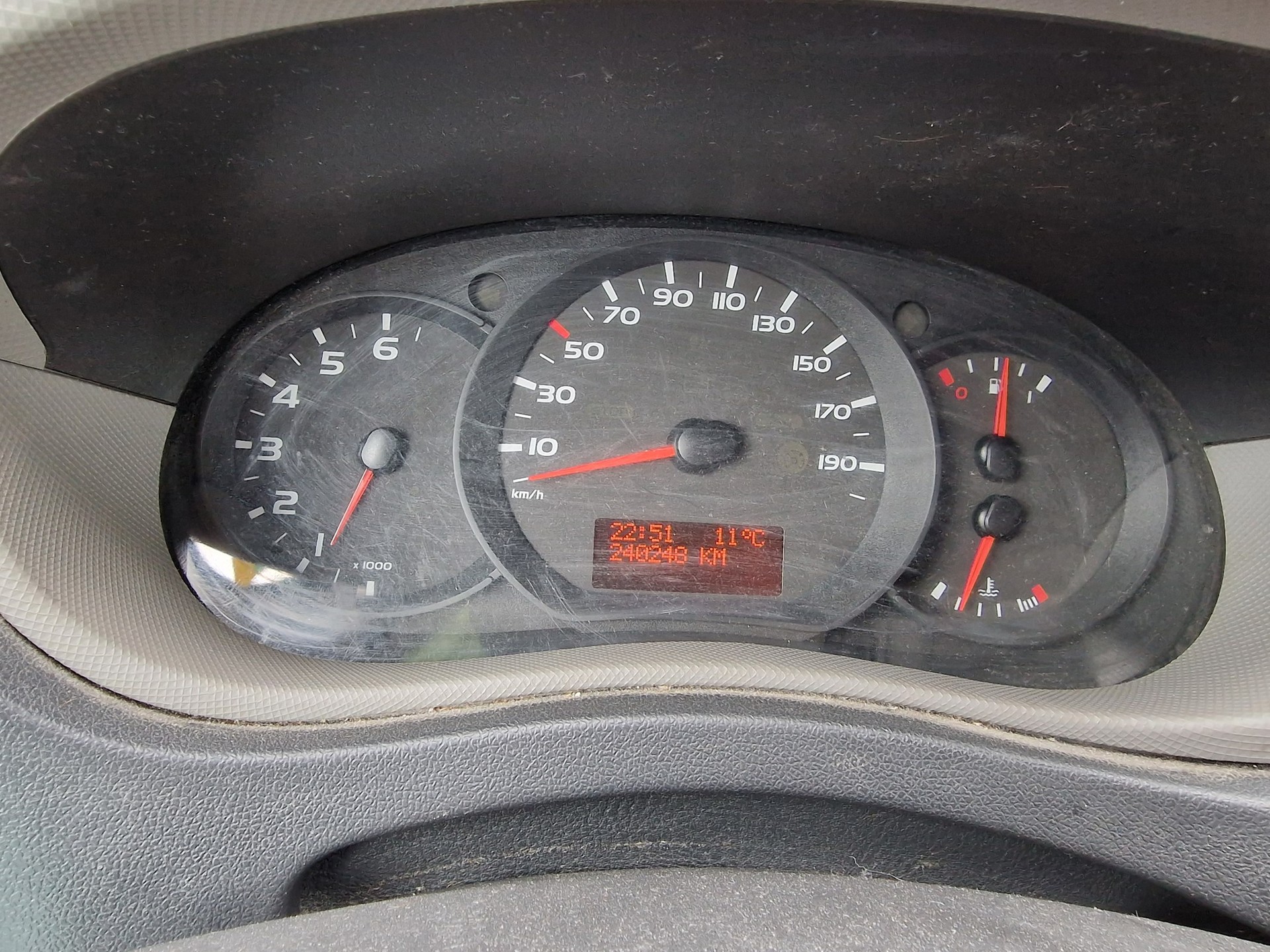 RENAULT Master T35 2.3dCi L2H3-image-6