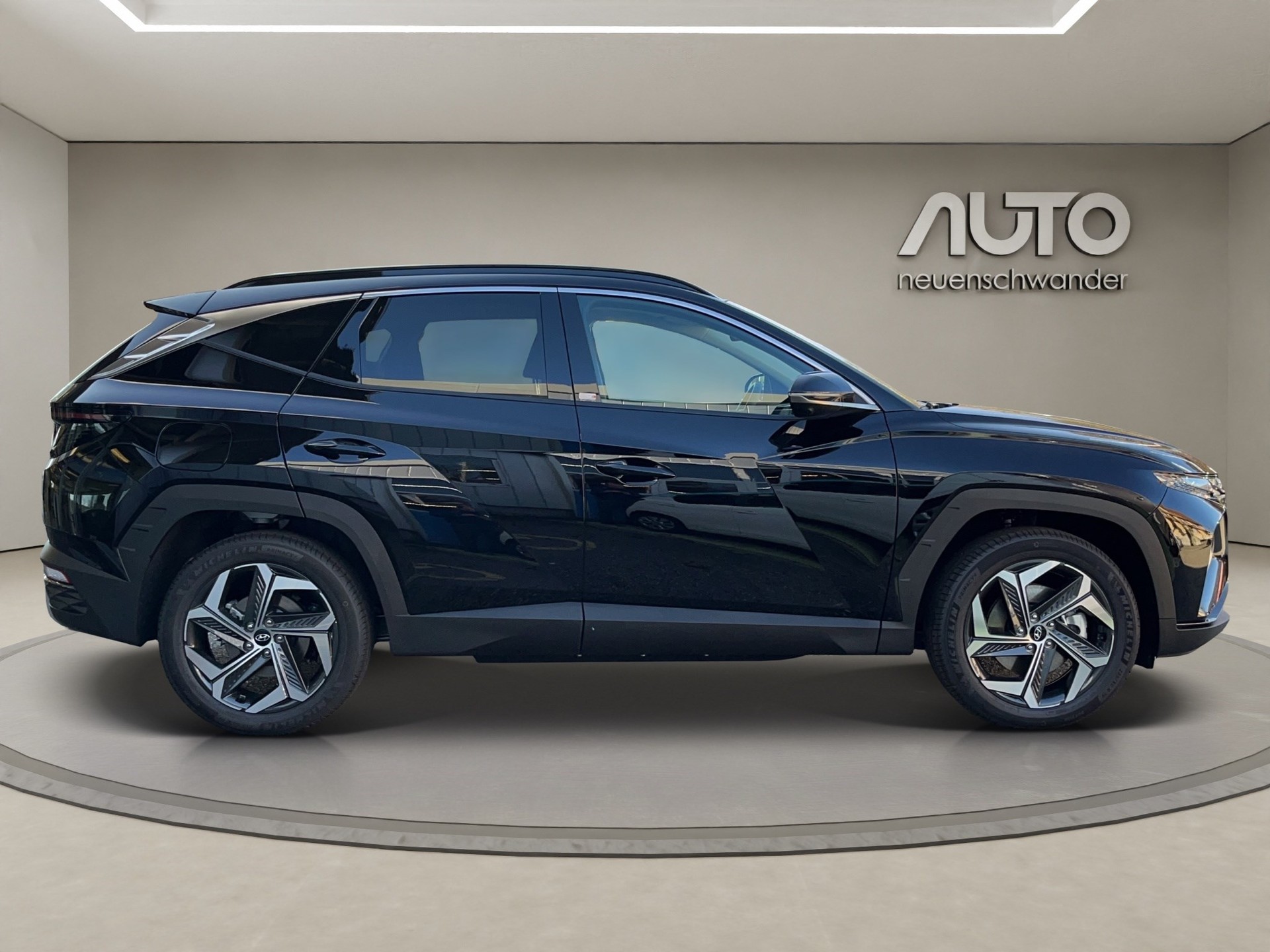 HYUNDAI Tucson 1.6 TGDI PHEV Vertex 4WD-image-3