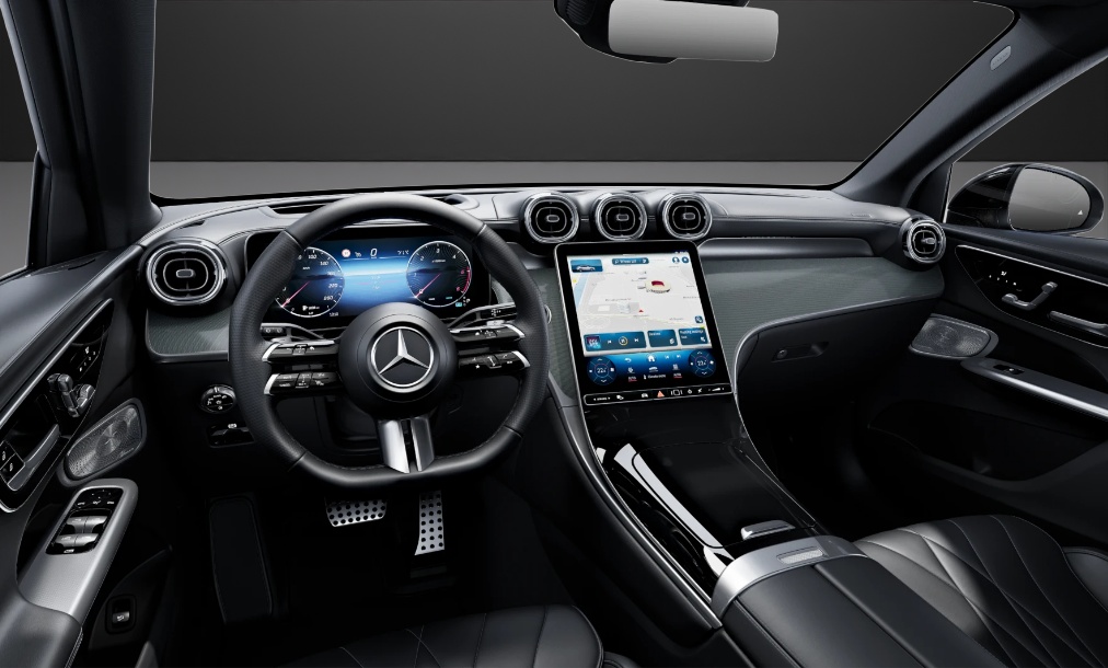 MERCEDES-BENZ GLC 300 d 4Matic 9G-Tronic-image-5