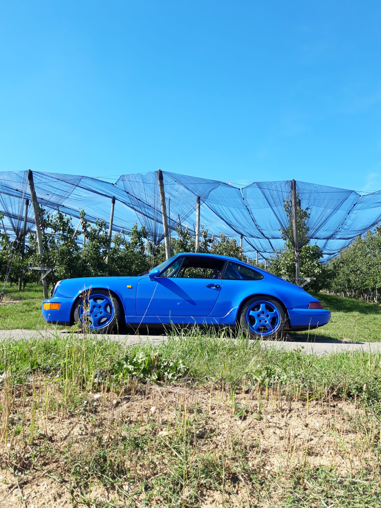 PORSCHE 911 Carrera 2 RS Touring