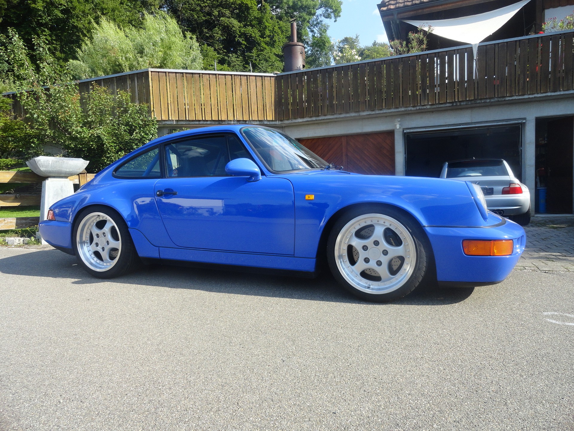 PORSCHE 911 Carrera 2 RS Touring-image-4