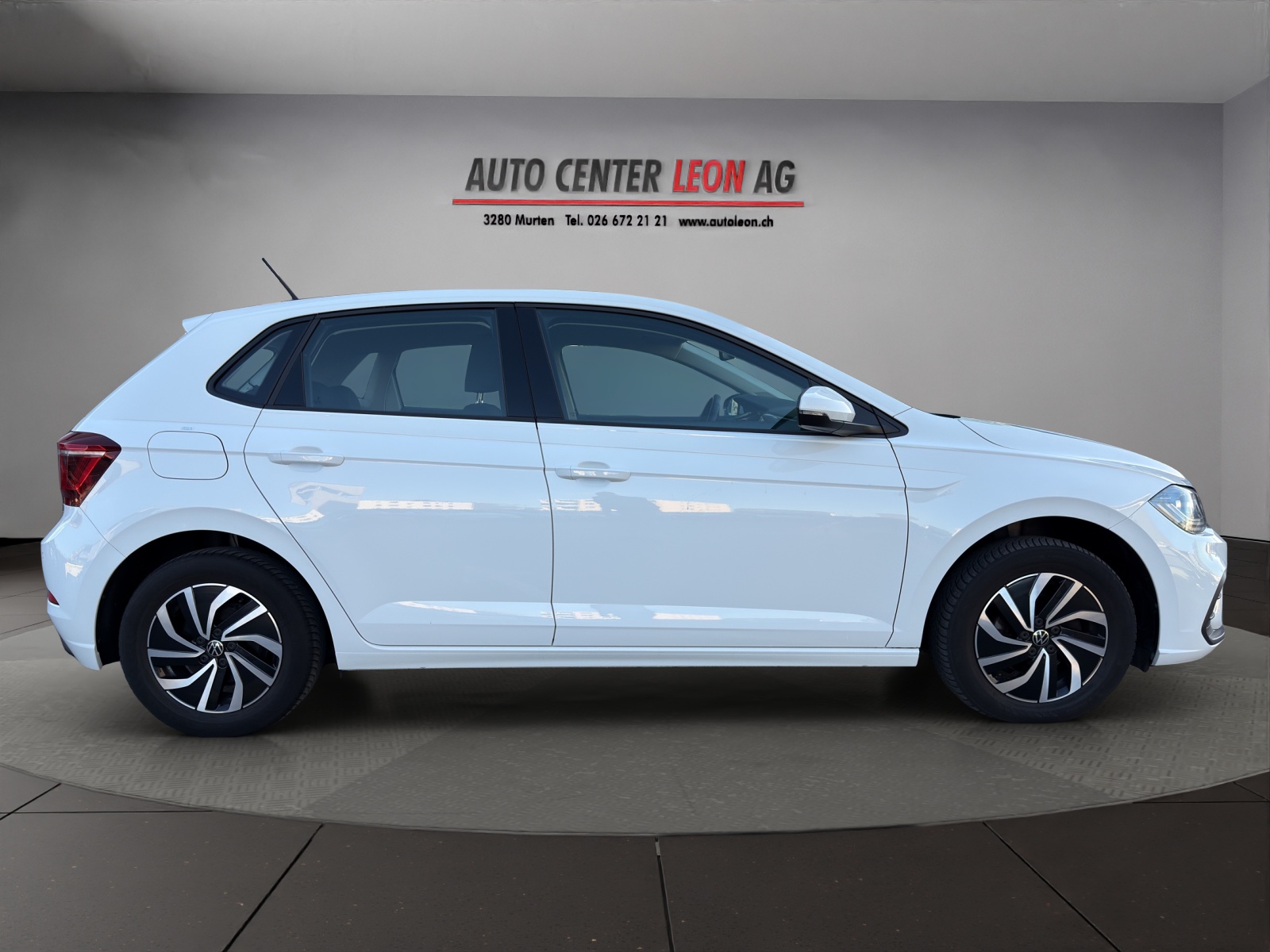 VW Polo 1.0 TSI Life DSG-image-6
