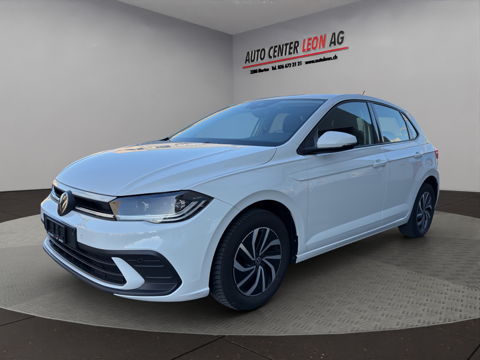 VW Polo 1.0 TSI Life DSG-image-1