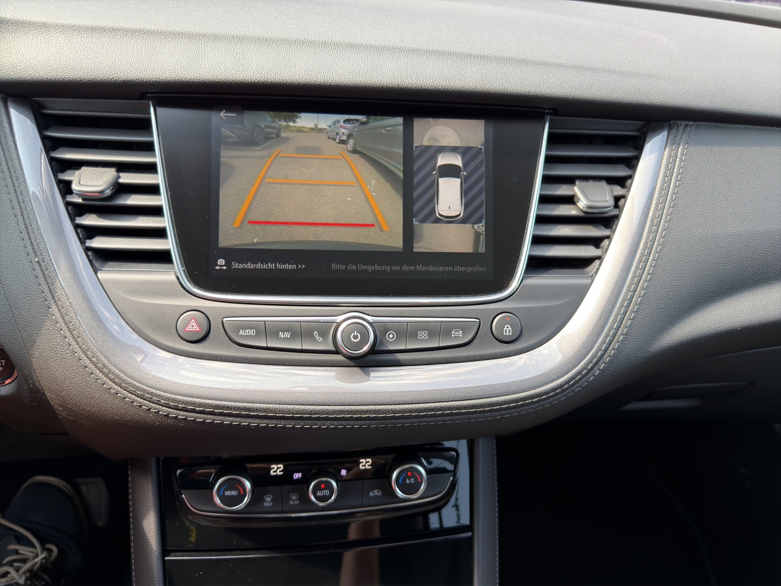 OPEL Grandland X 1.6 T PHEV Excellence-image-11