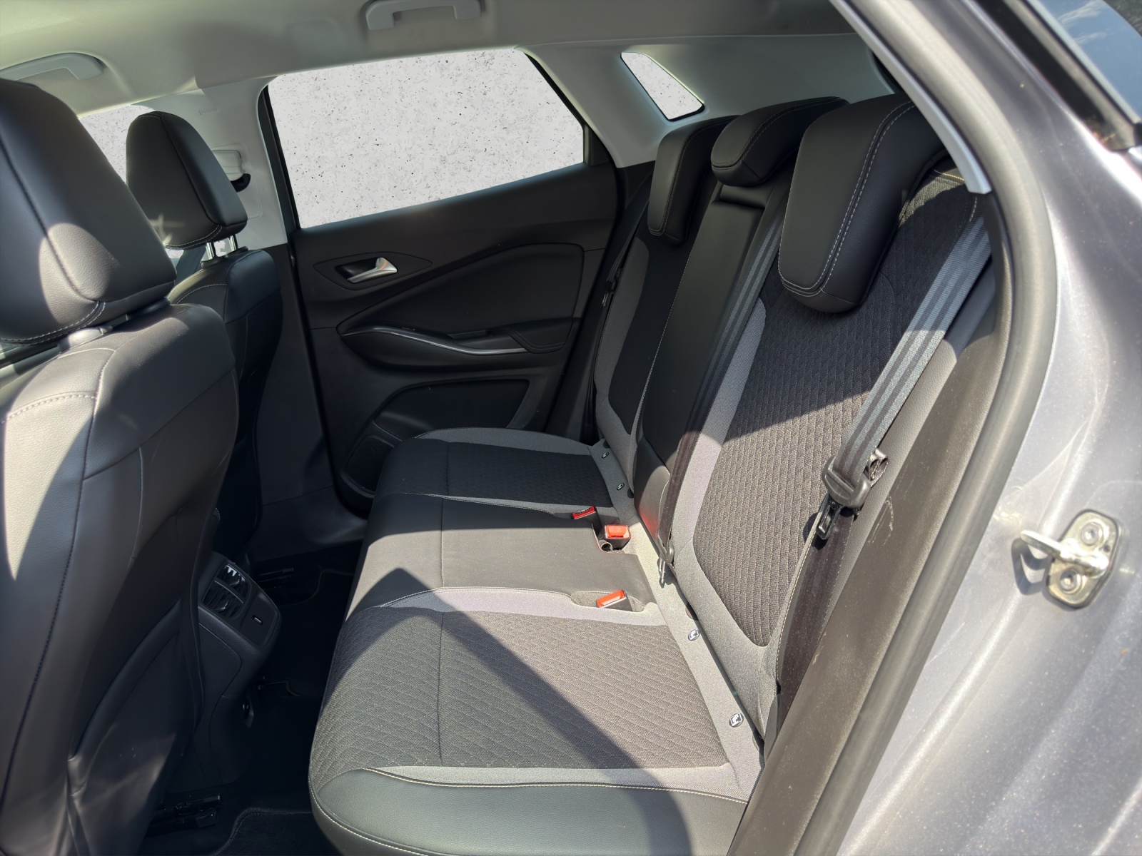 OPEL Grandland X 1.6 T PHEV Excellence-image-15