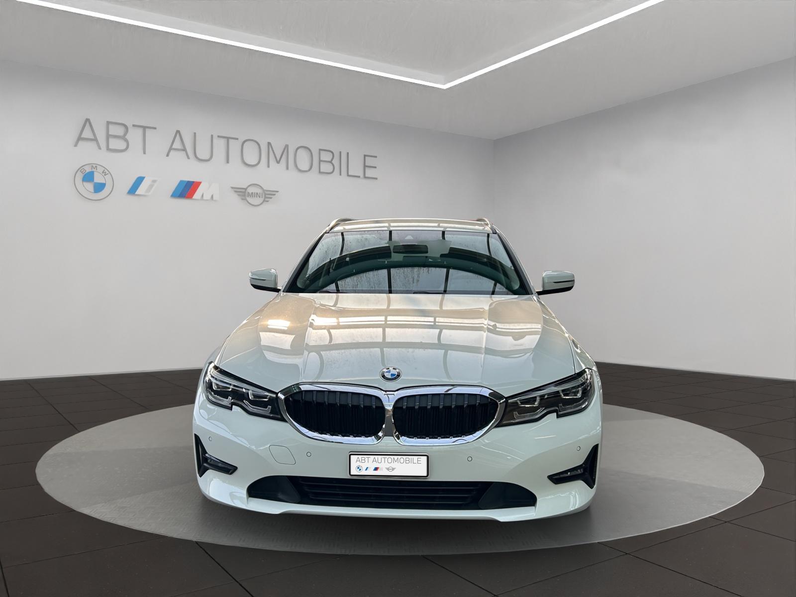BMW 330e xDrive Touring-image-2