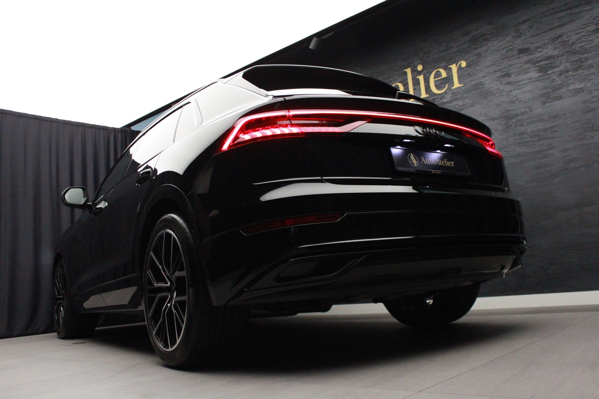AUDI Q8 50 TDI quattro tiptronic-image-8