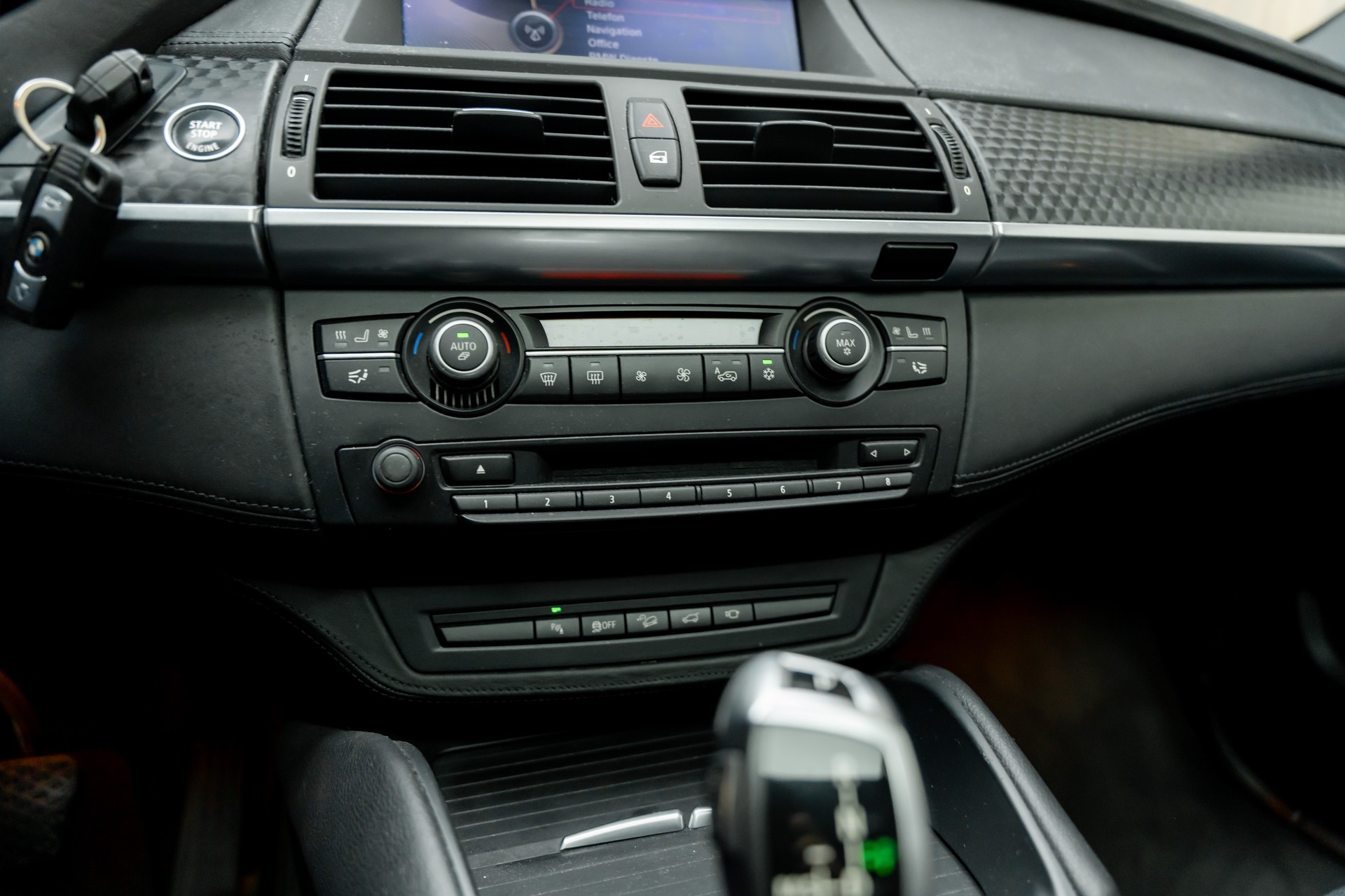 BMW X6 xDrive 40d Steptronic-image-11