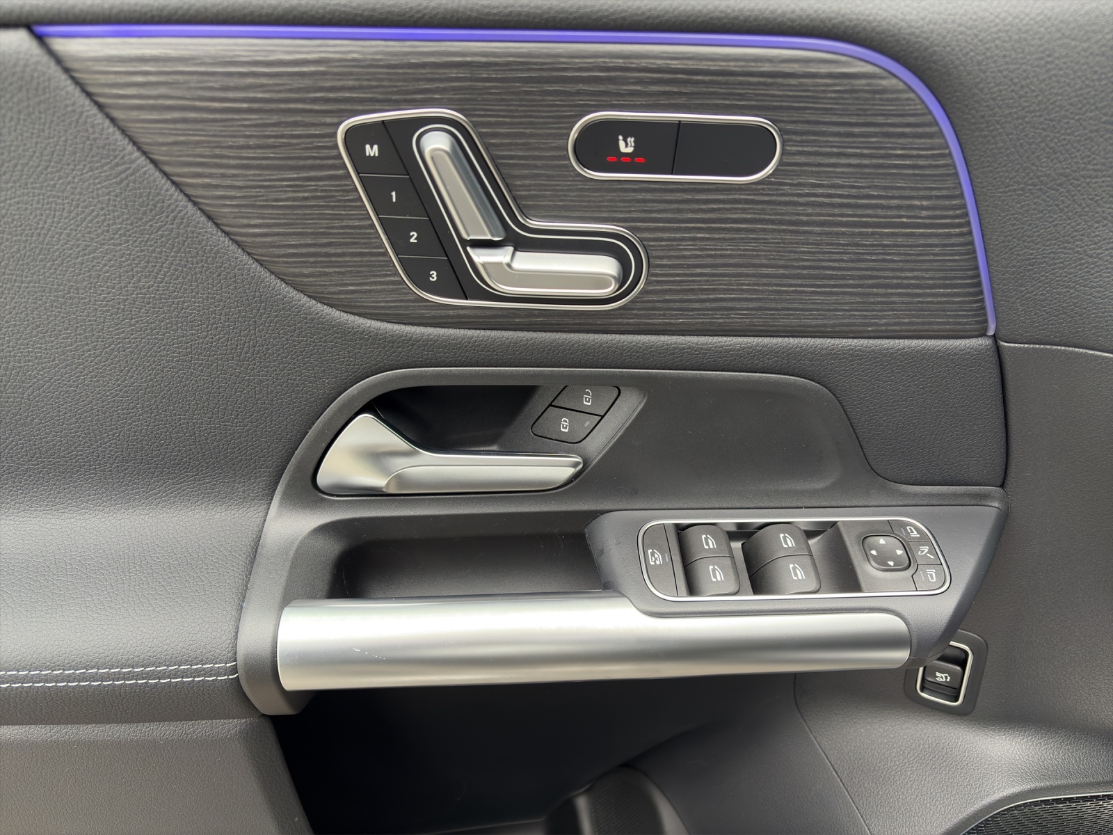 MERCEDES-BENZ B 220 4Matic 8G-DCT-image-14