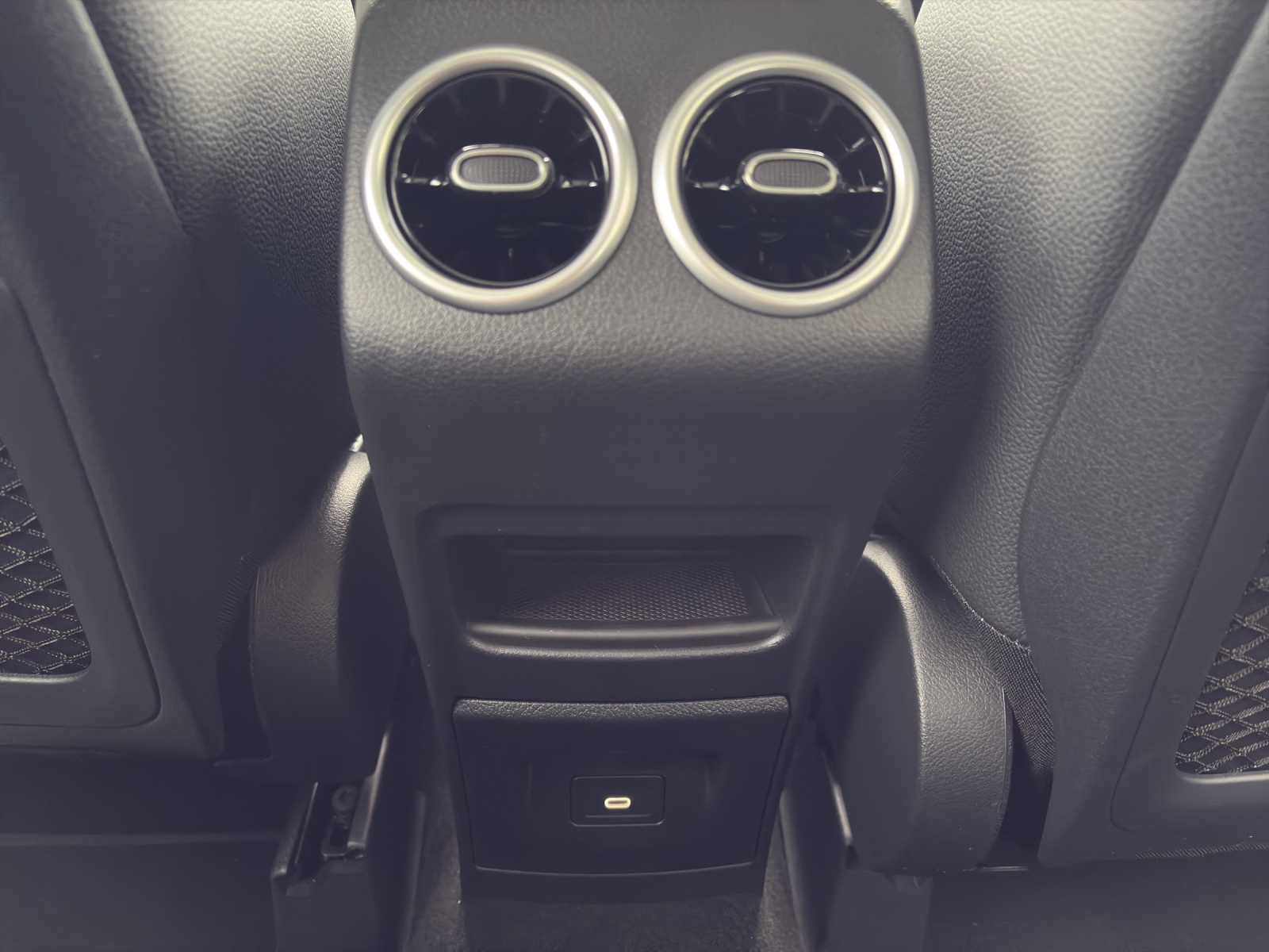 MERCEDES-BENZ B 220 4Matic 8G-DCT-image-18