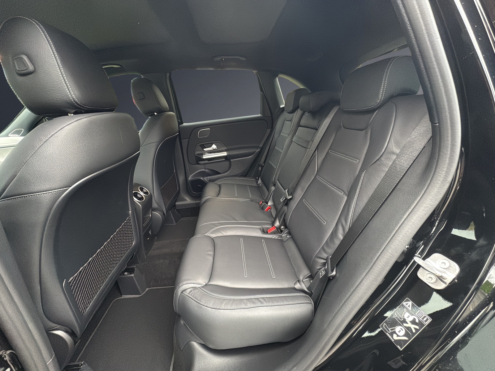 MERCEDES-BENZ B 220 4Matic 8G-DCT-image-17