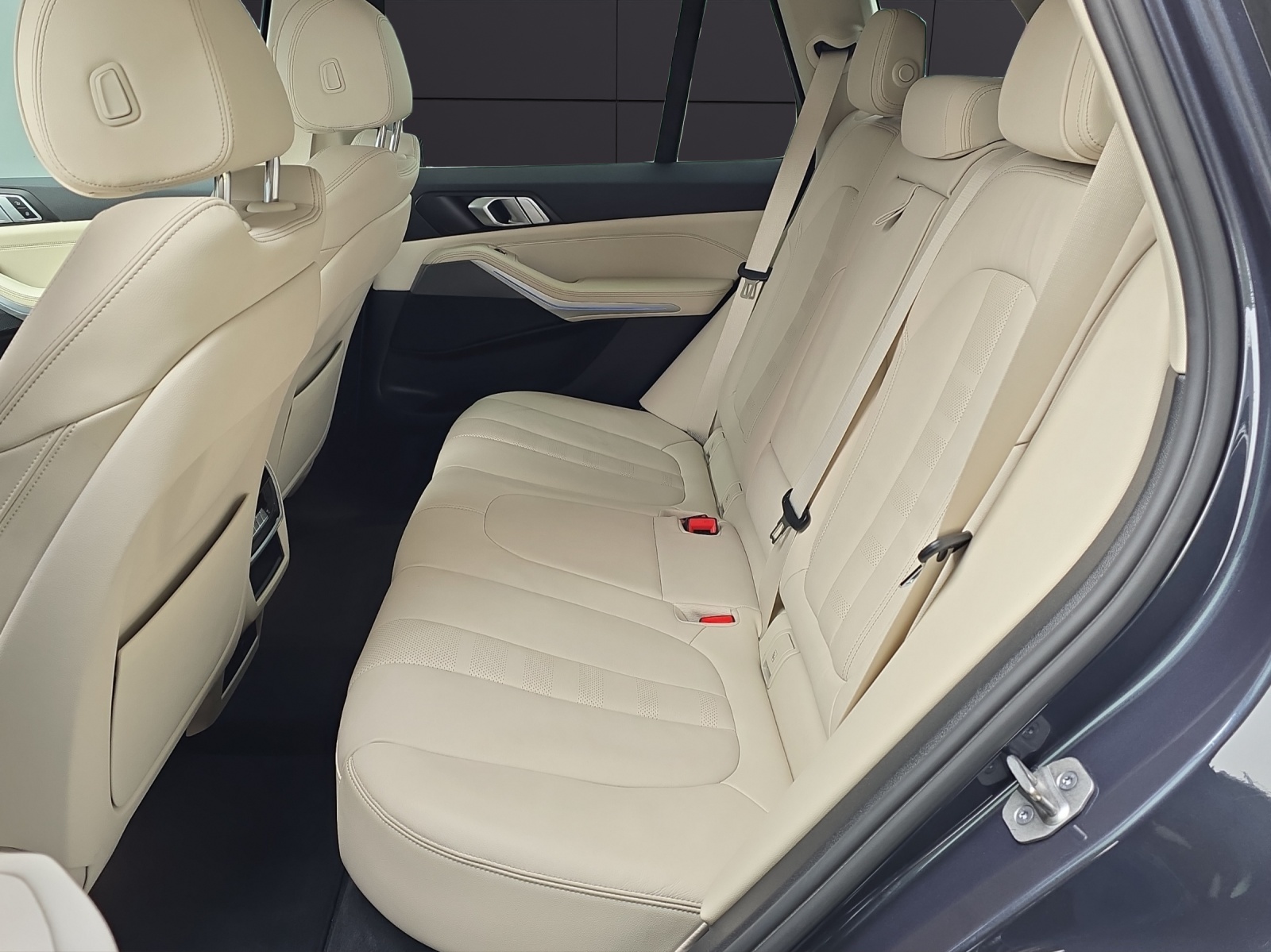 BMW X5 xDrive45e Steptronic-image-23