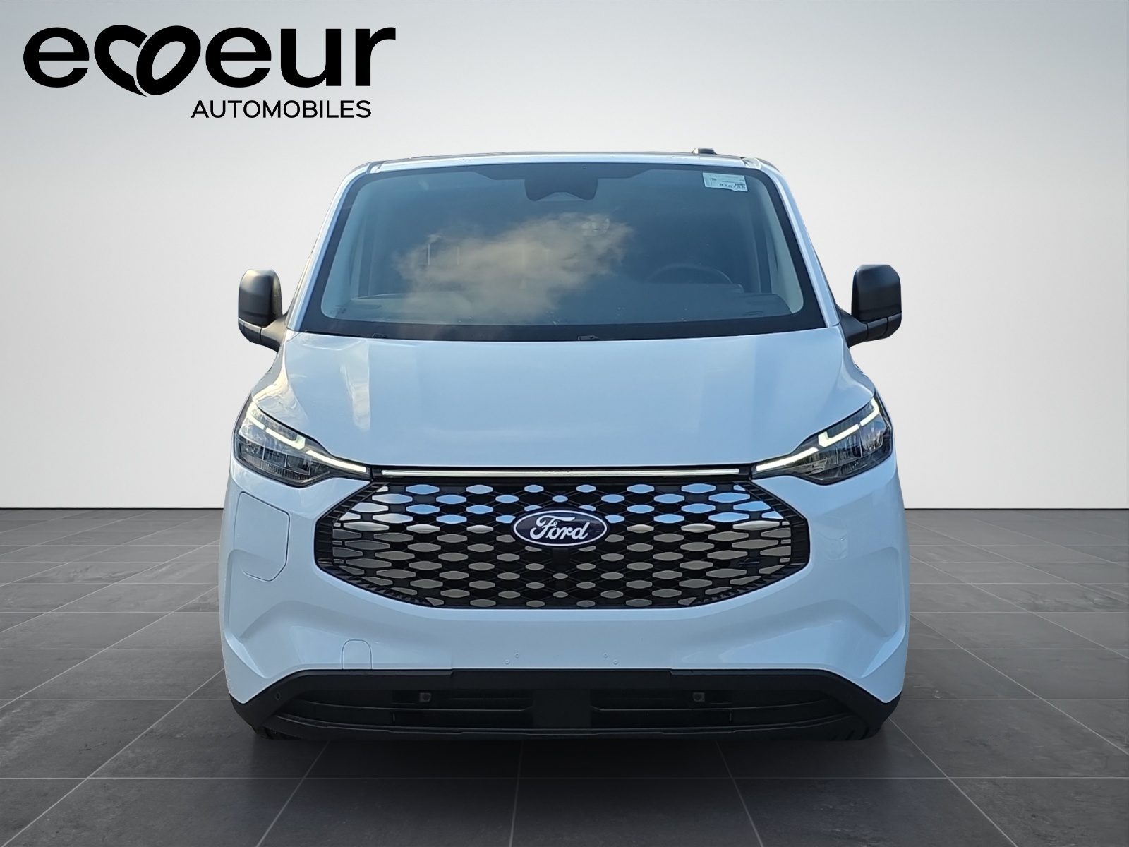 FORD E-Transit C van 320 L1 74 kWh Trend-image-8