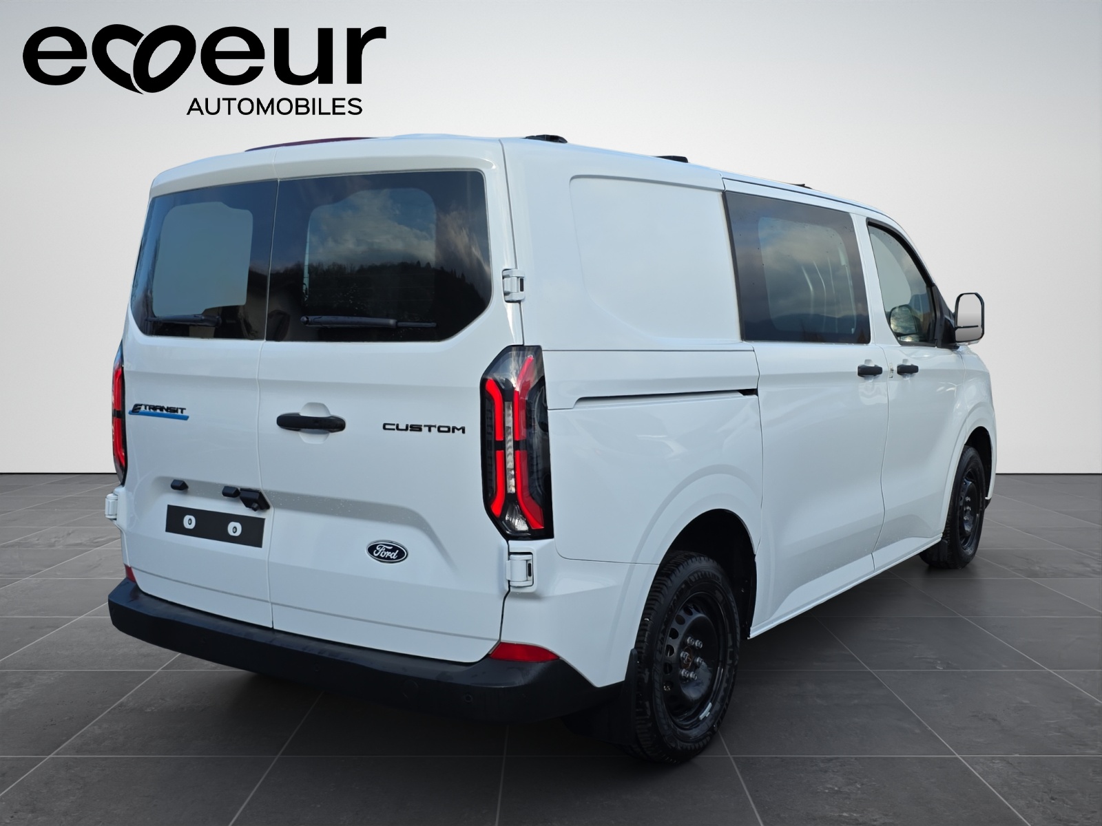FORD E-Transit C van 320 L1 74 kWh Trend-image-5