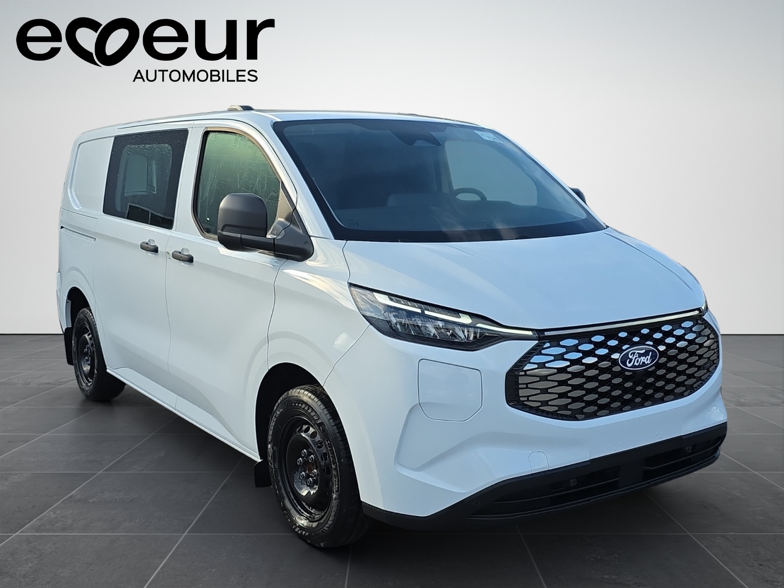 FORD E-Transit C van 320 L1 74 kWh Trend-image-7