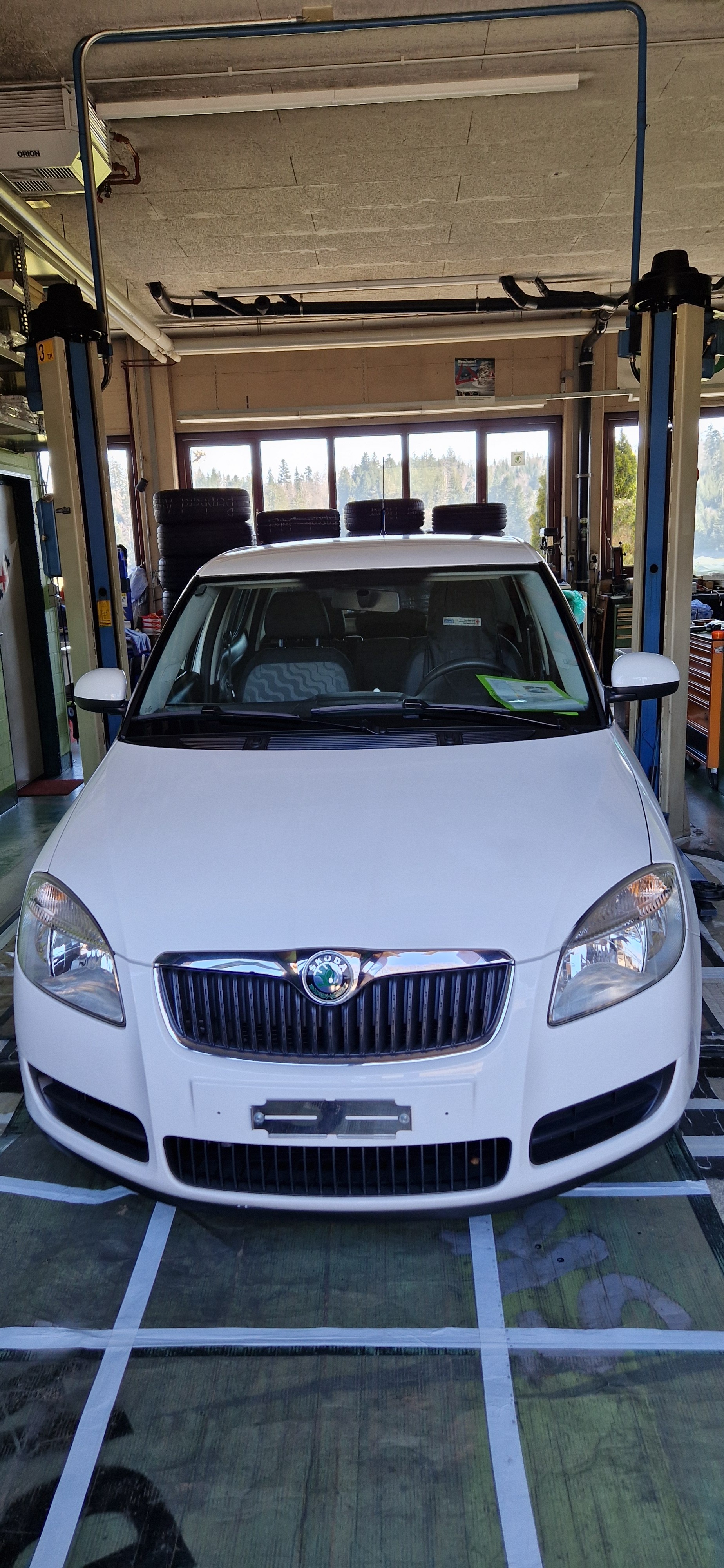 SKODA Fabia 1.2 Entry-image-13