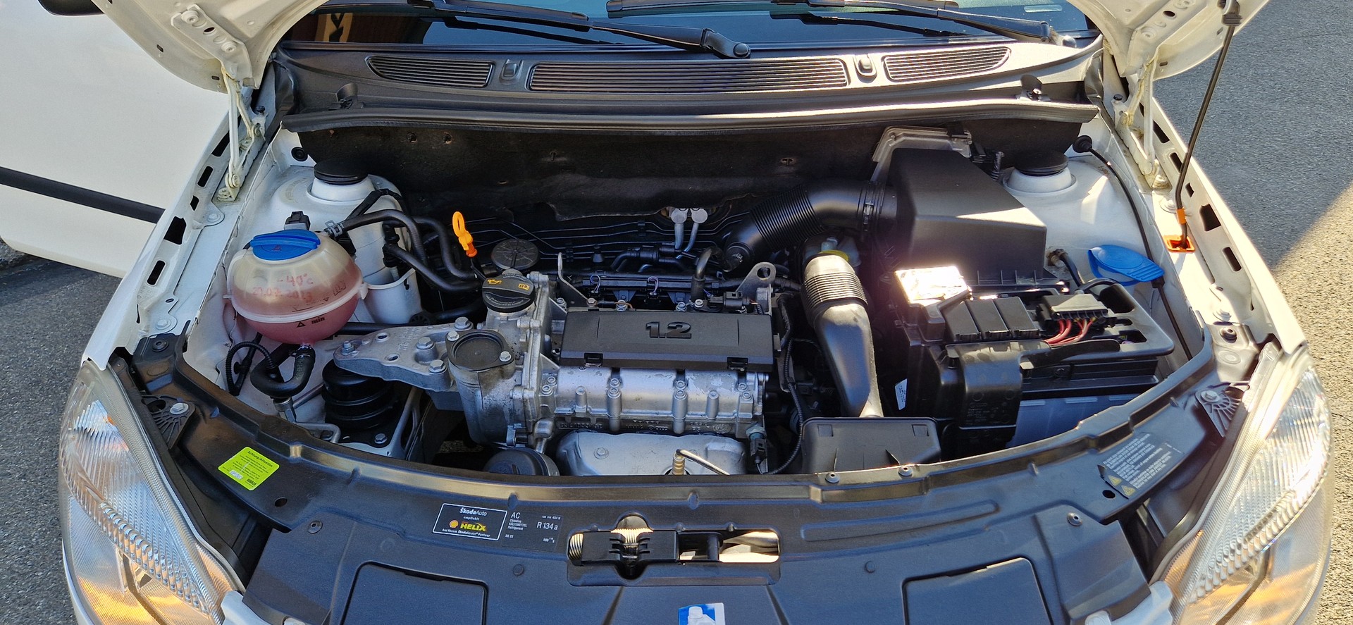 SKODA Fabia 1.2 Entry-image-10