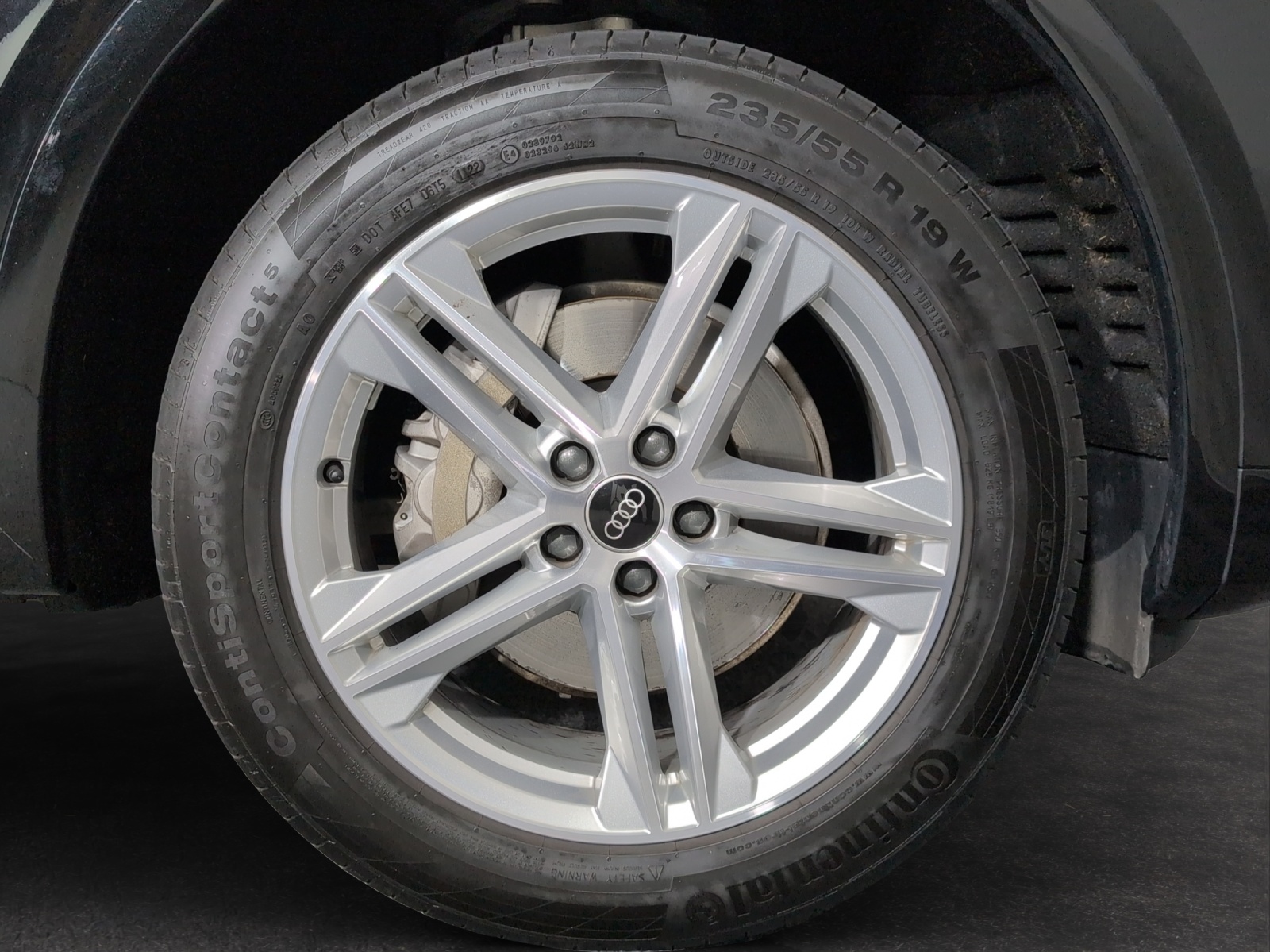 AUDI Q5 40 TFSI S line quattro S-tronic-image-4