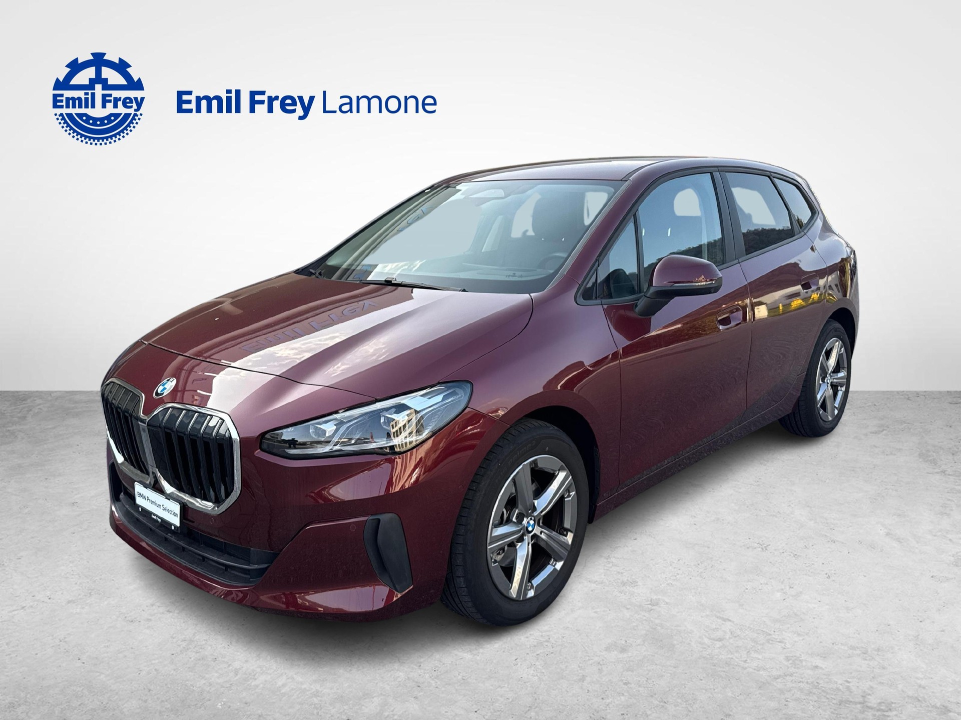 BMW 218i Active Tourer-image-0