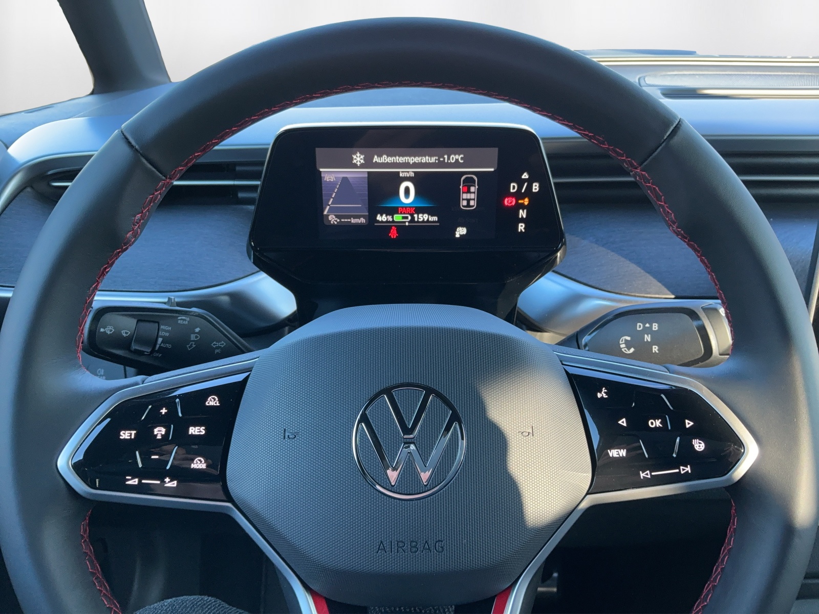 VW ID.Buzz LWB GTX 4 Motion-image-7