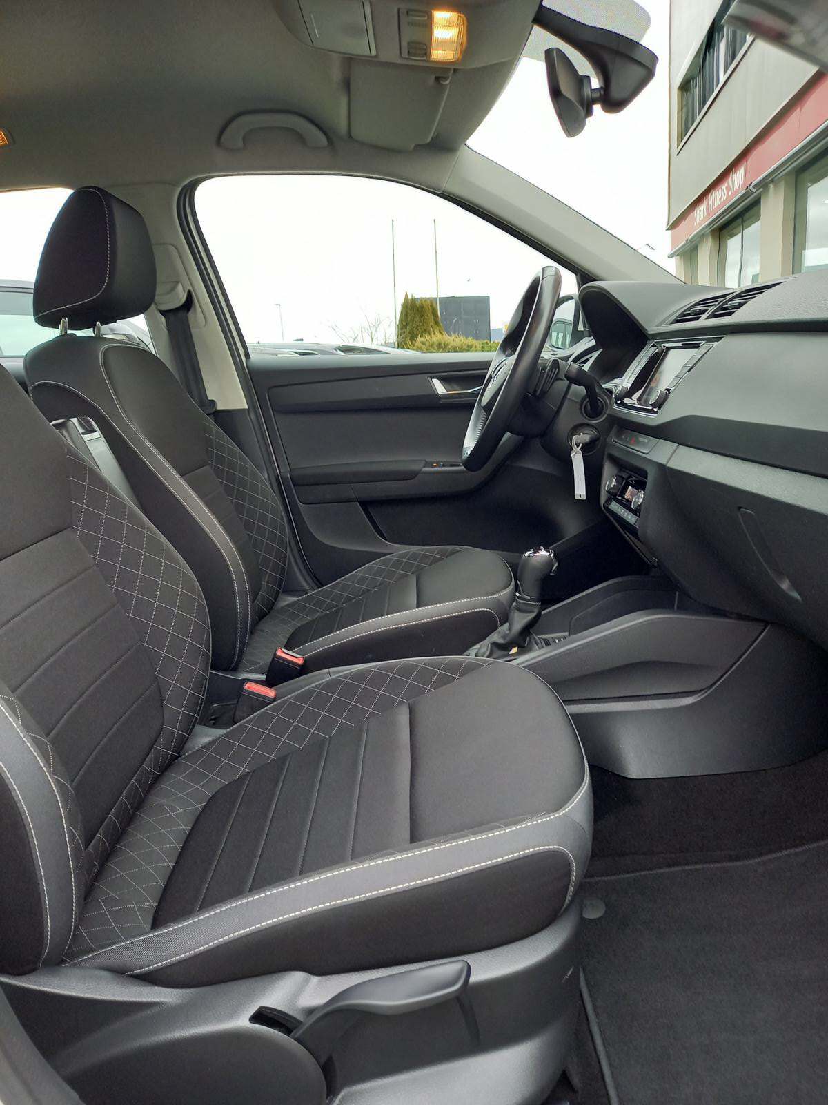 SKODA Fabia 1.0 TSI Ambition DSG-image-11