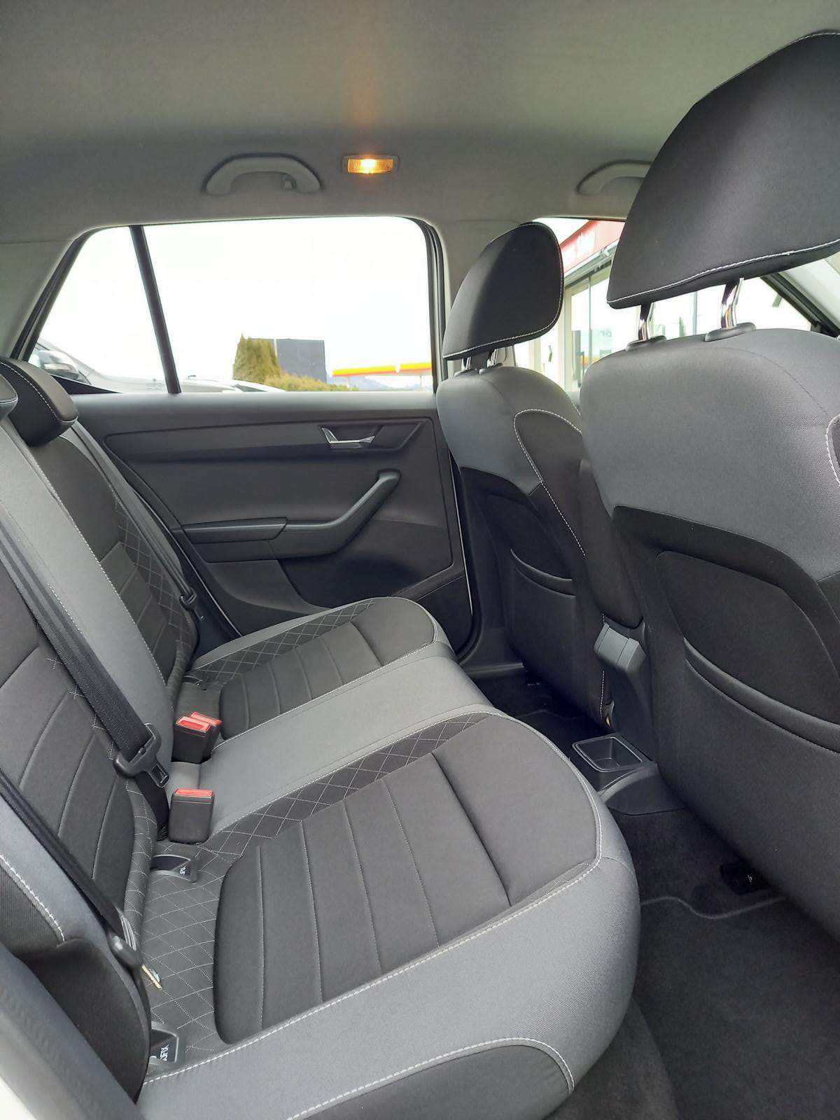 SKODA Fabia 1.0 TSI Ambition DSG-image-13