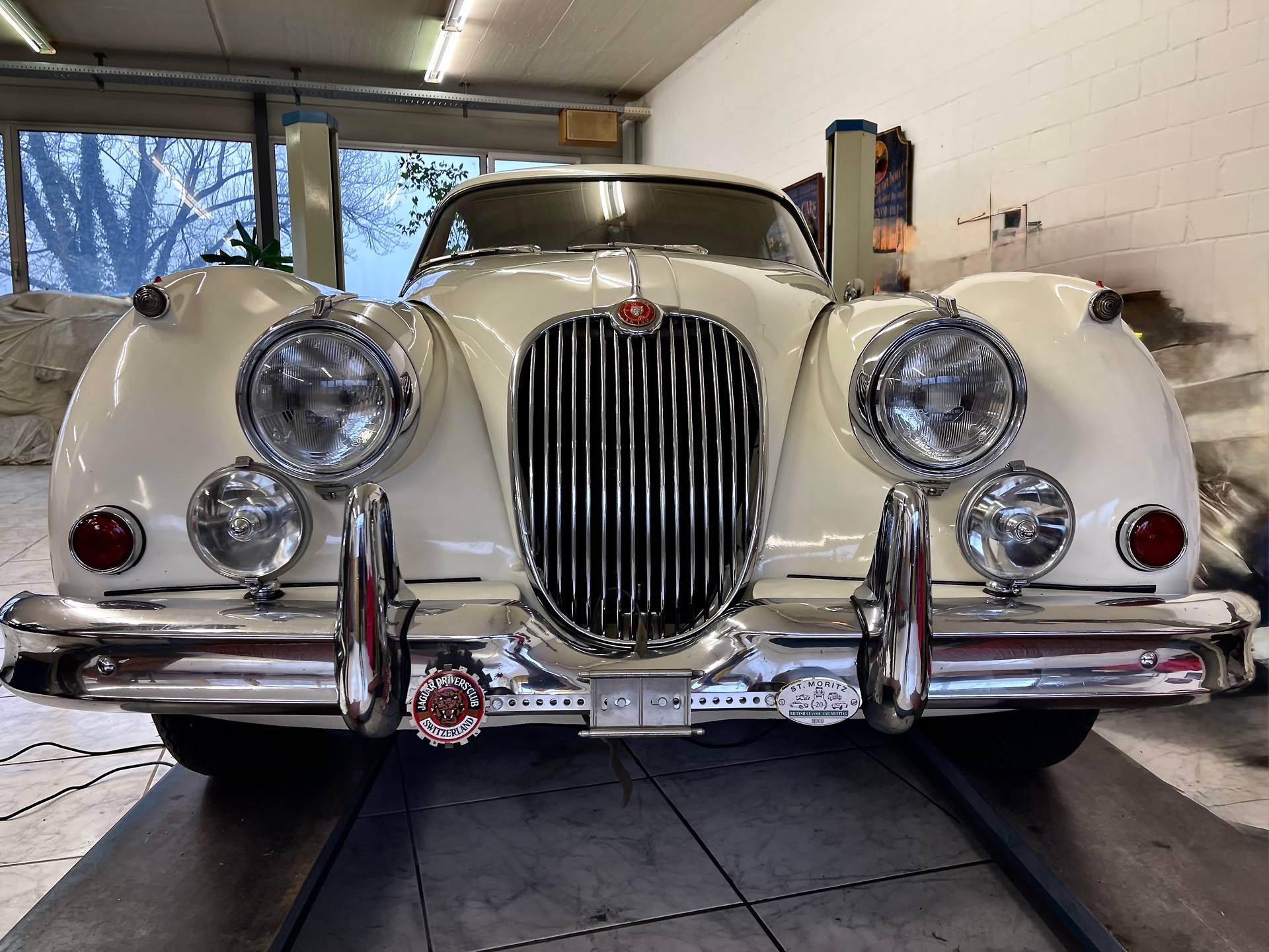 JAGUAR XK 150 3.4 Coupé RHD-image-1
