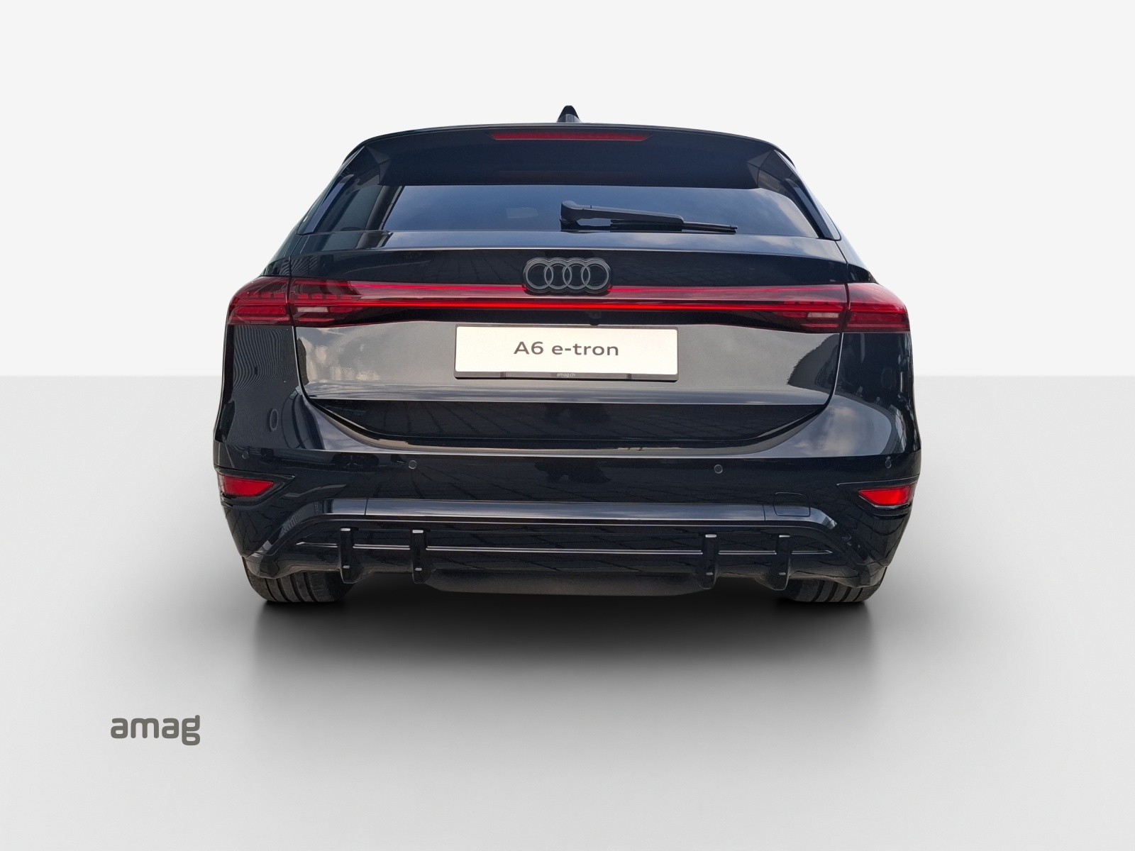 AUDI A6 Avant e-tron performance-image-3