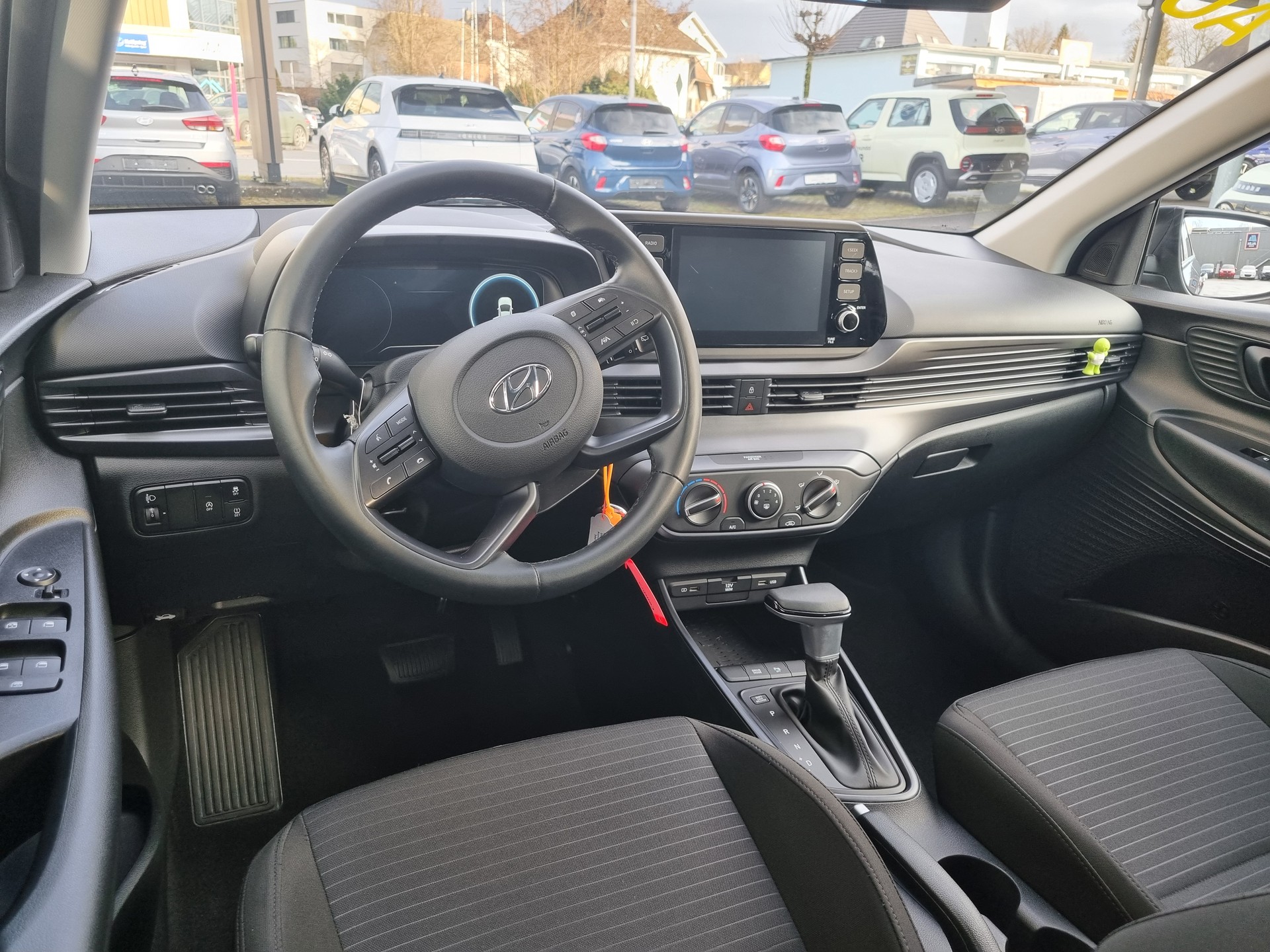 HYUNDAI i20 1.0 T-GDi Origo DCT-image-8