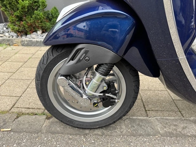 PIAGGIO Vespa 125 Primavera ABS E5+-image-9