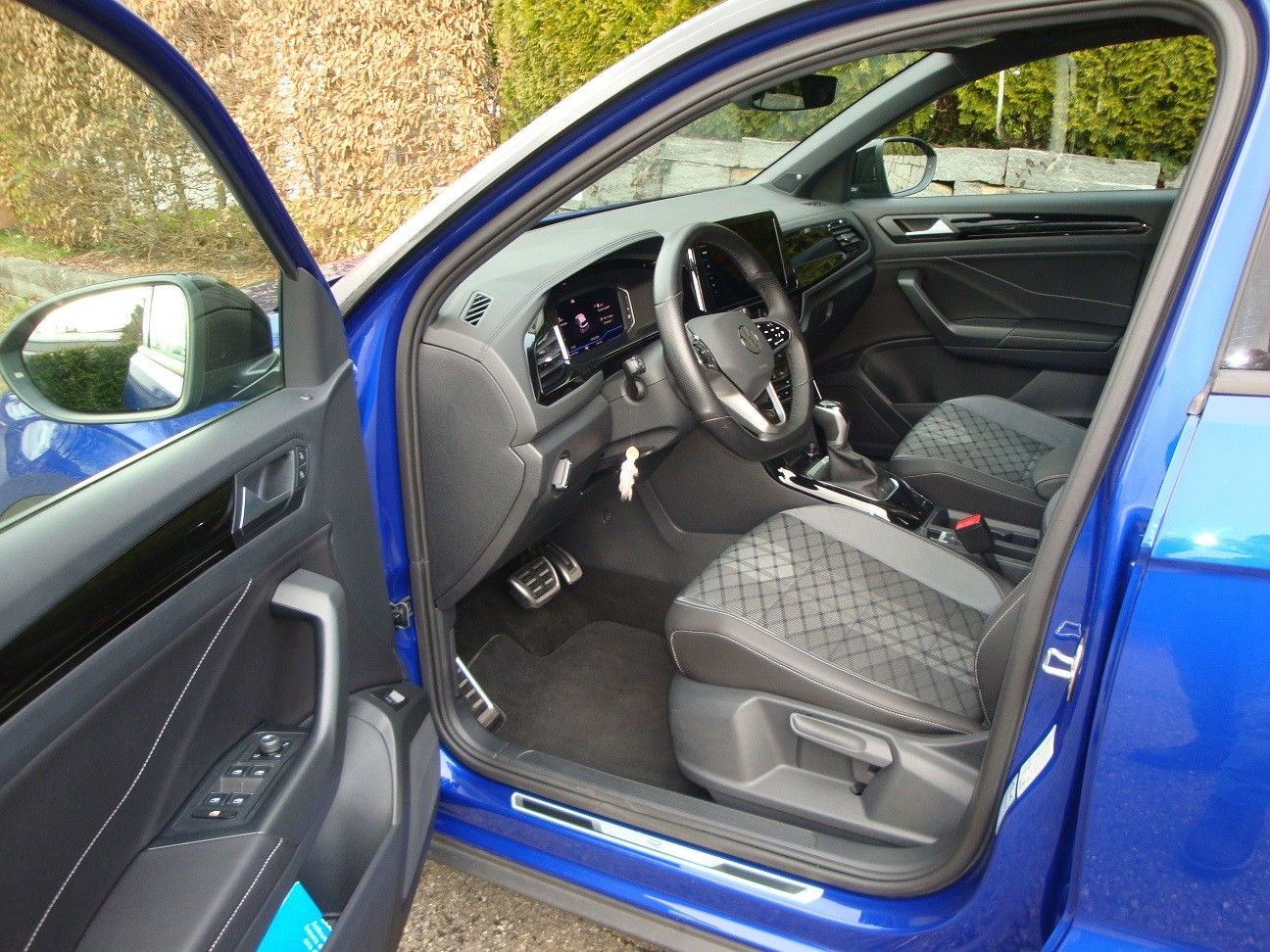 VW T-Roc 1.5 TSI EVO R-Line DSG-image-4