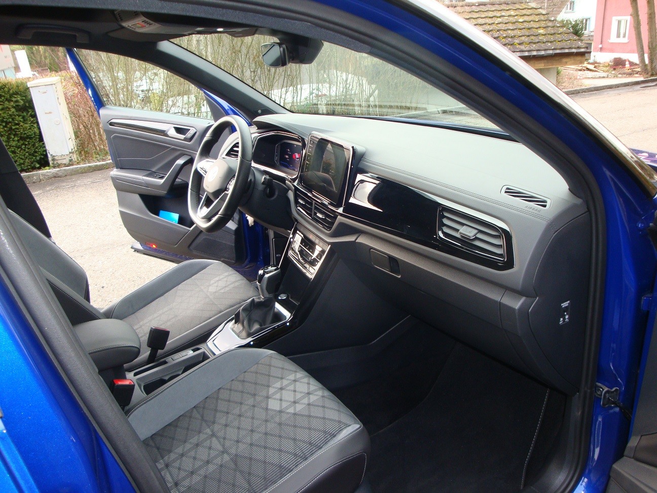 VW T-Roc 1.5 TSI EVO R-Line DSG-image-7