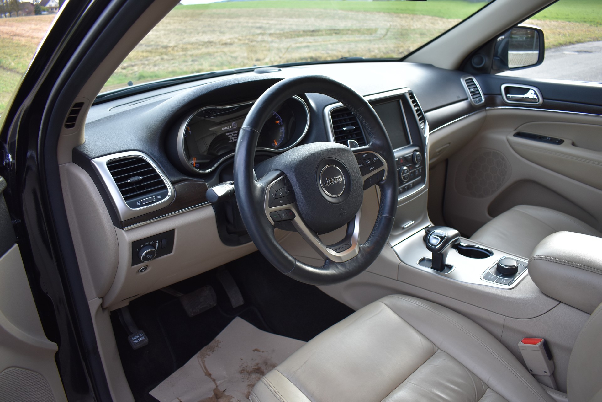 JEEP Grand Cherokee 3.6 V6 Limited Automatic-image-11