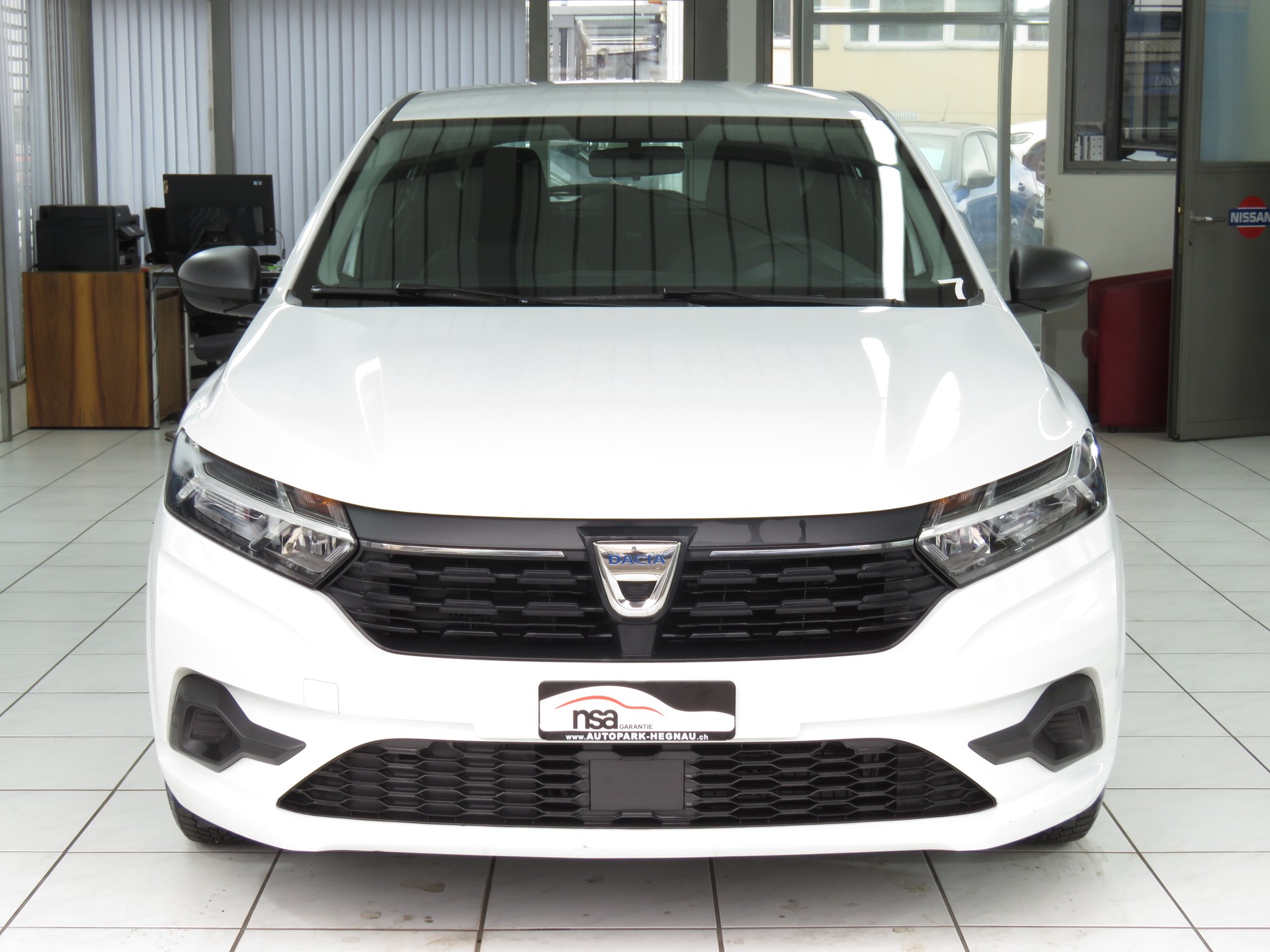 DACIA Sandero SCe 65 Essential-image-1