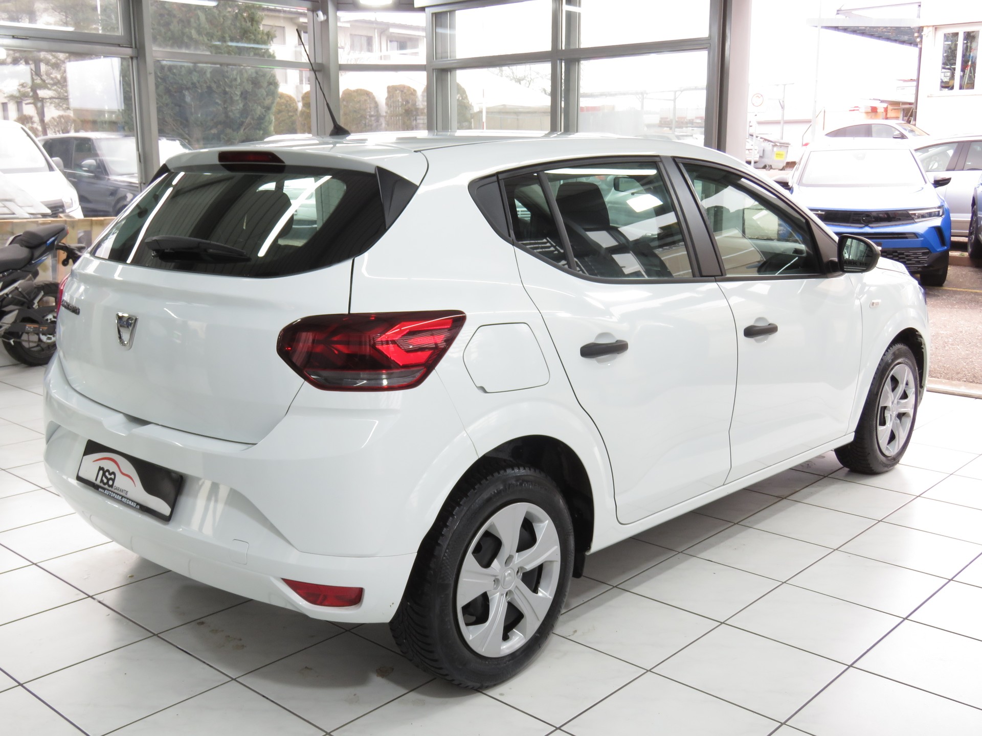 DACIA Sandero SCe 65 Essential-image-3