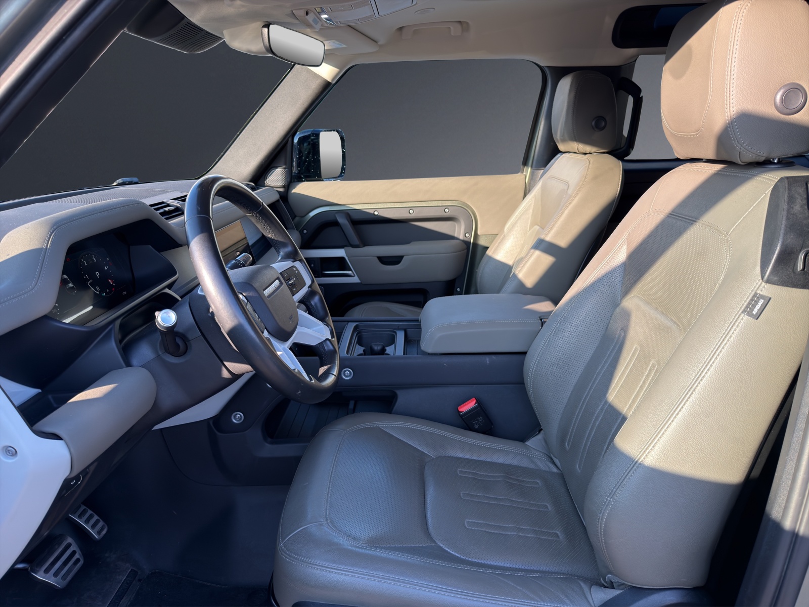 Image LAND-ROVER DEFENDER Defender 90 3.0D I6 250 S AT8