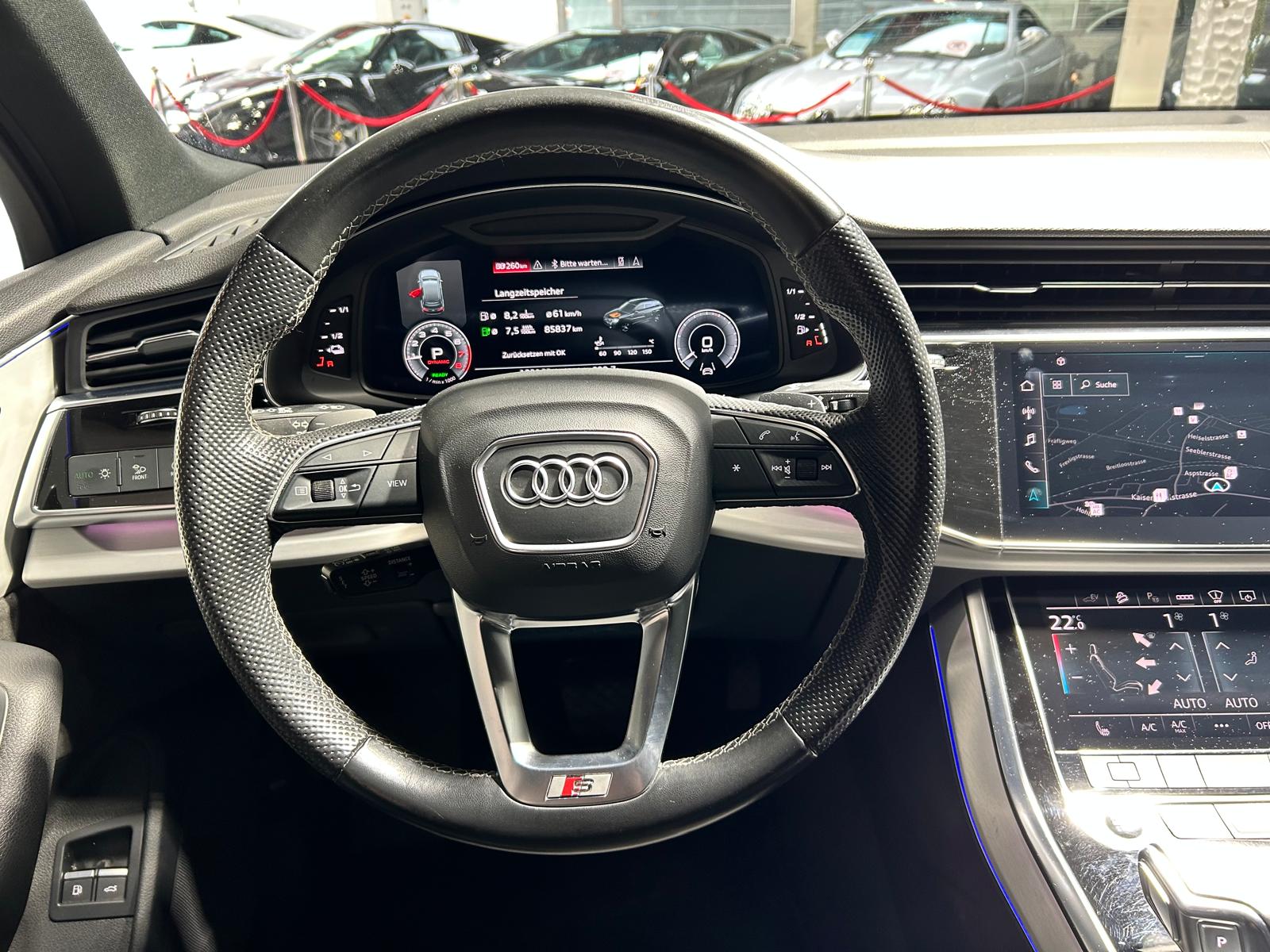 AUDI Q7 3.0 55 TFSI e S Line quattro T-Tronic CH FAHRZEUG-image-13