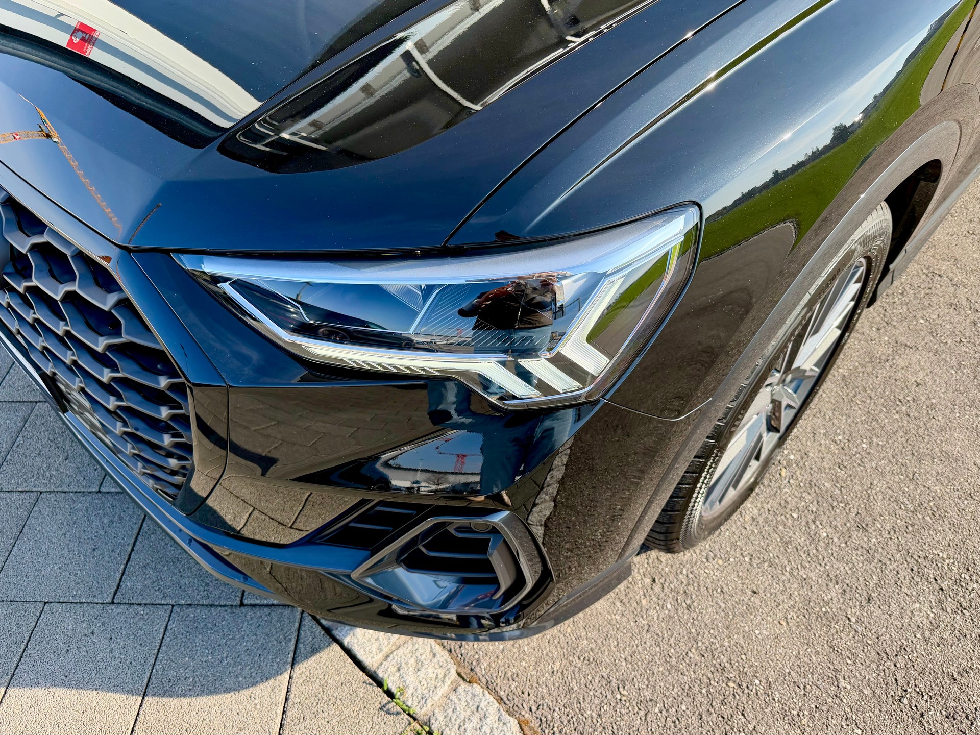 AUDI Q3 Sportback 35 TFSI S line Attraction S-tronic *Anhängerkupplung*-image-7