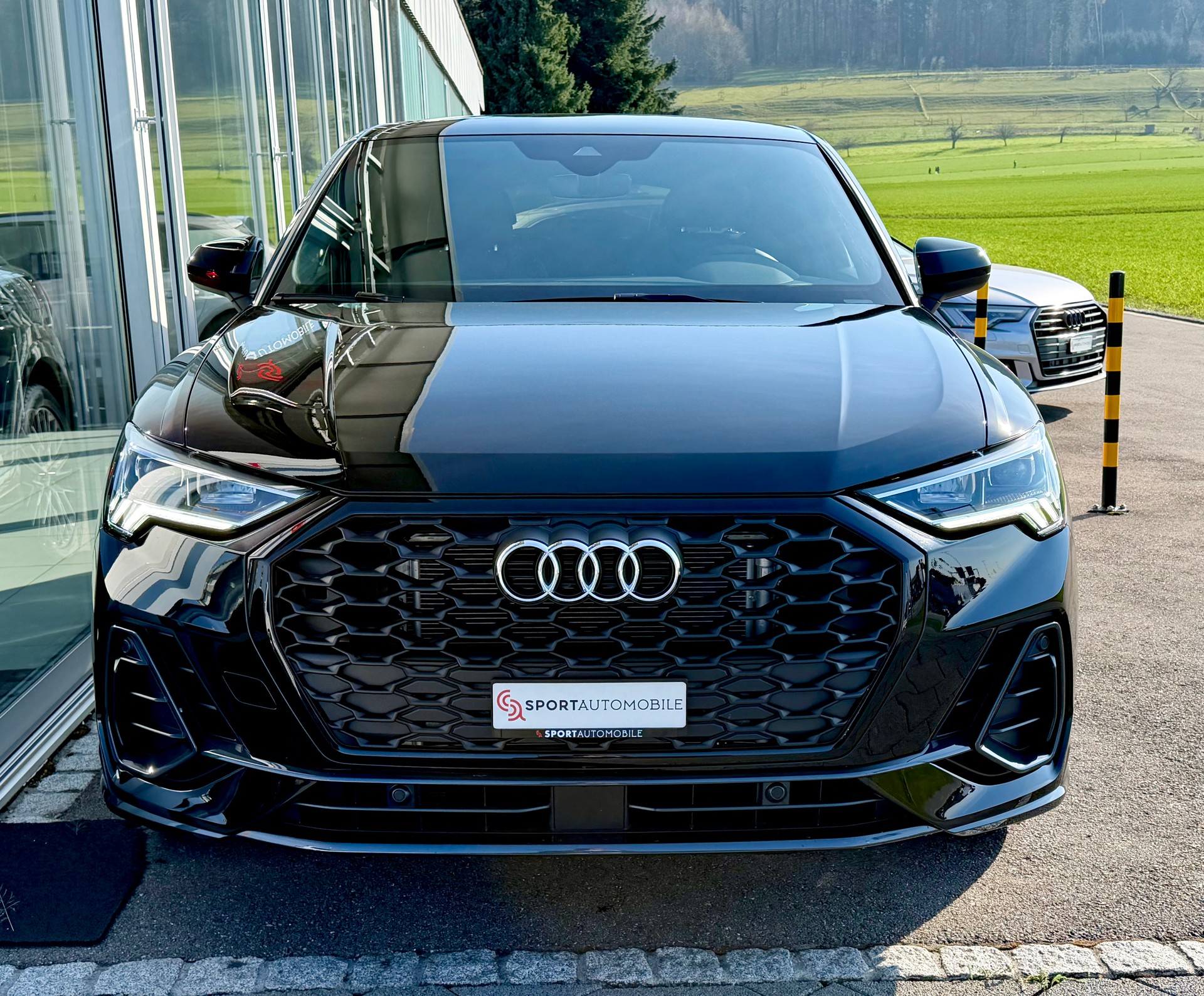 AUDI Q3 Sportback 35 TFSI S line Attraction S-tronic *Anhängerkupplung*-image-3