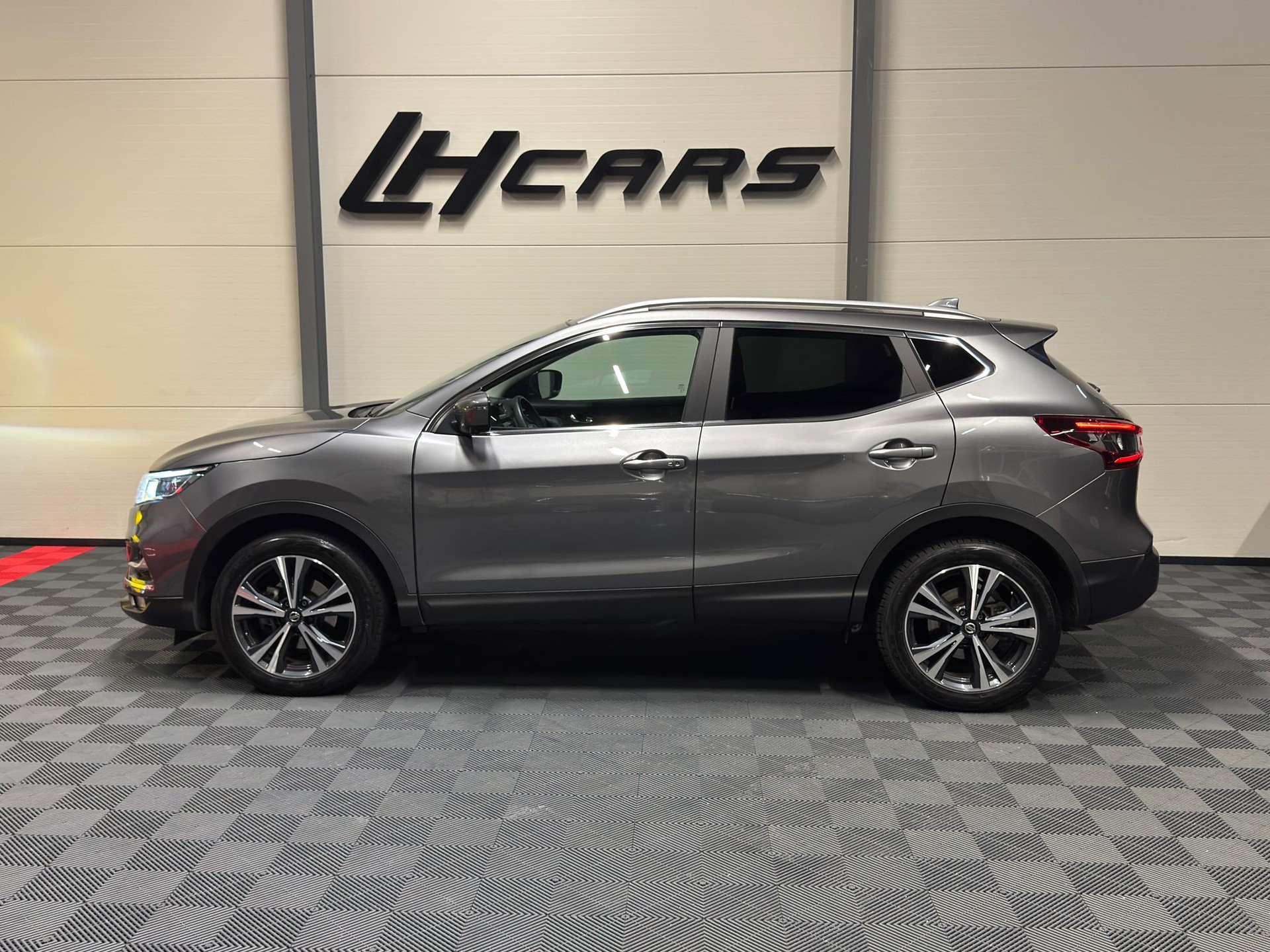 NISSAN 1.3 i-image-1