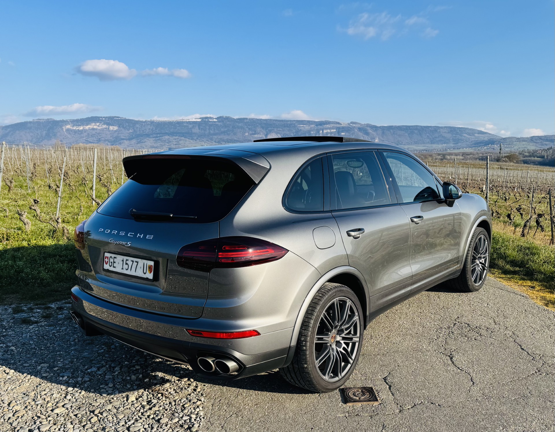 PORSCHE Cayenne S Diesel-image-3