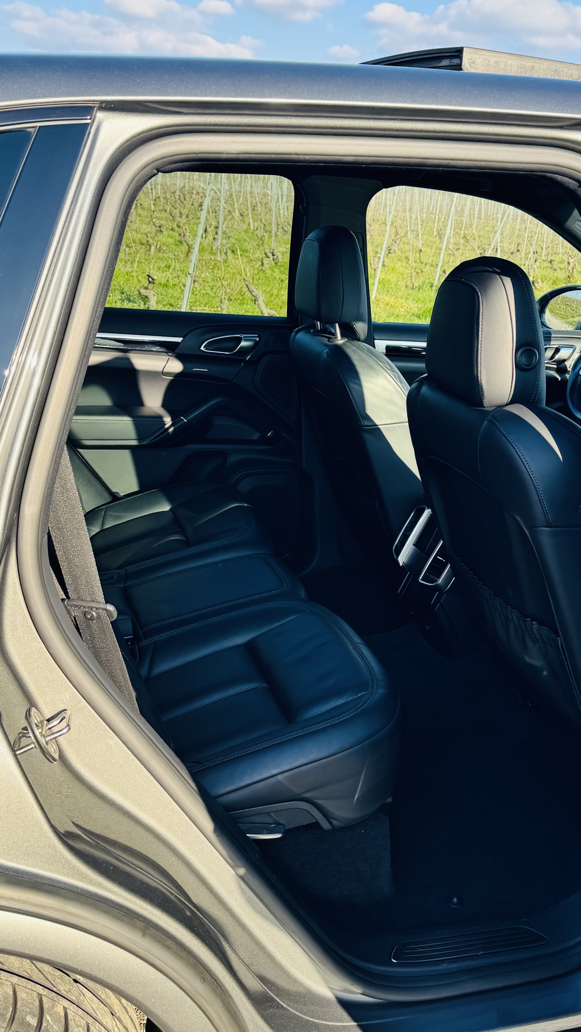 PORSCHE Cayenne S Diesel-image-9