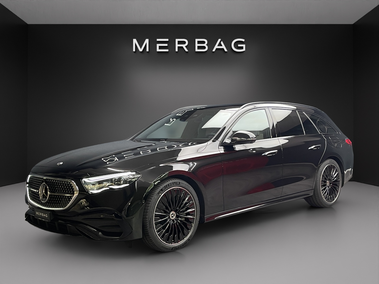 MERCEDES-BENZ E 300 de 4MATIC T-Modell mit EQ Hybrid 9G-Tronic-image-0