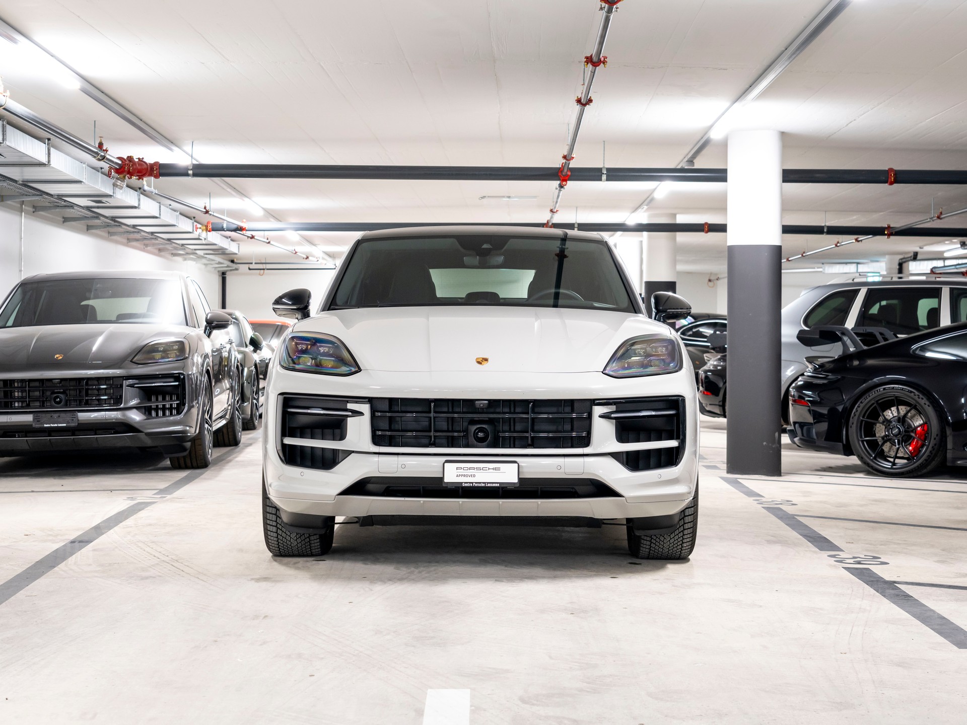 PORSCHE Cayenne Coupé Black Edition Tiptronic-showroom-element-3