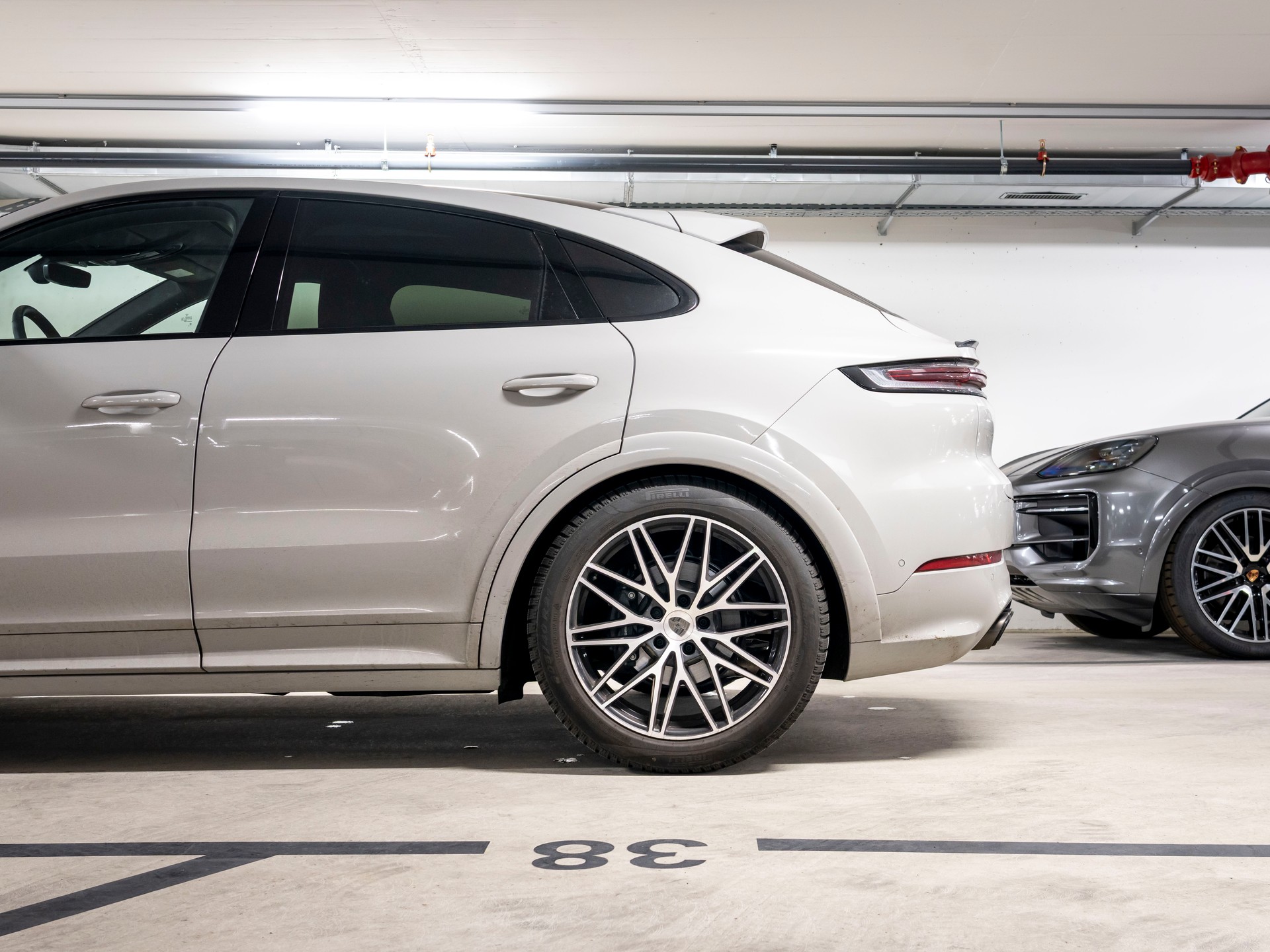 PORSCHE Cayenne Coupé Black Edition Tiptronic-image-8