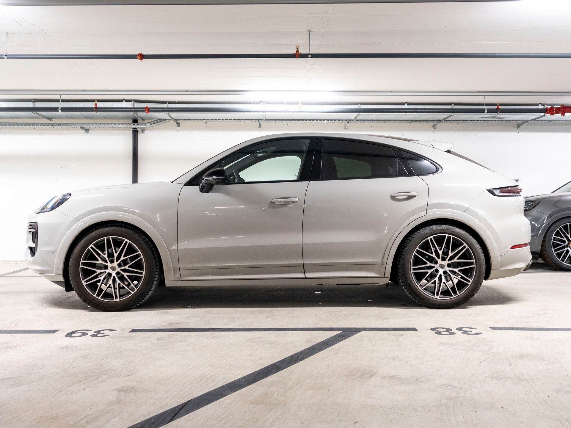 PORSCHE Cayenne Coupé Black Edition Tiptronic-showroom-element-1