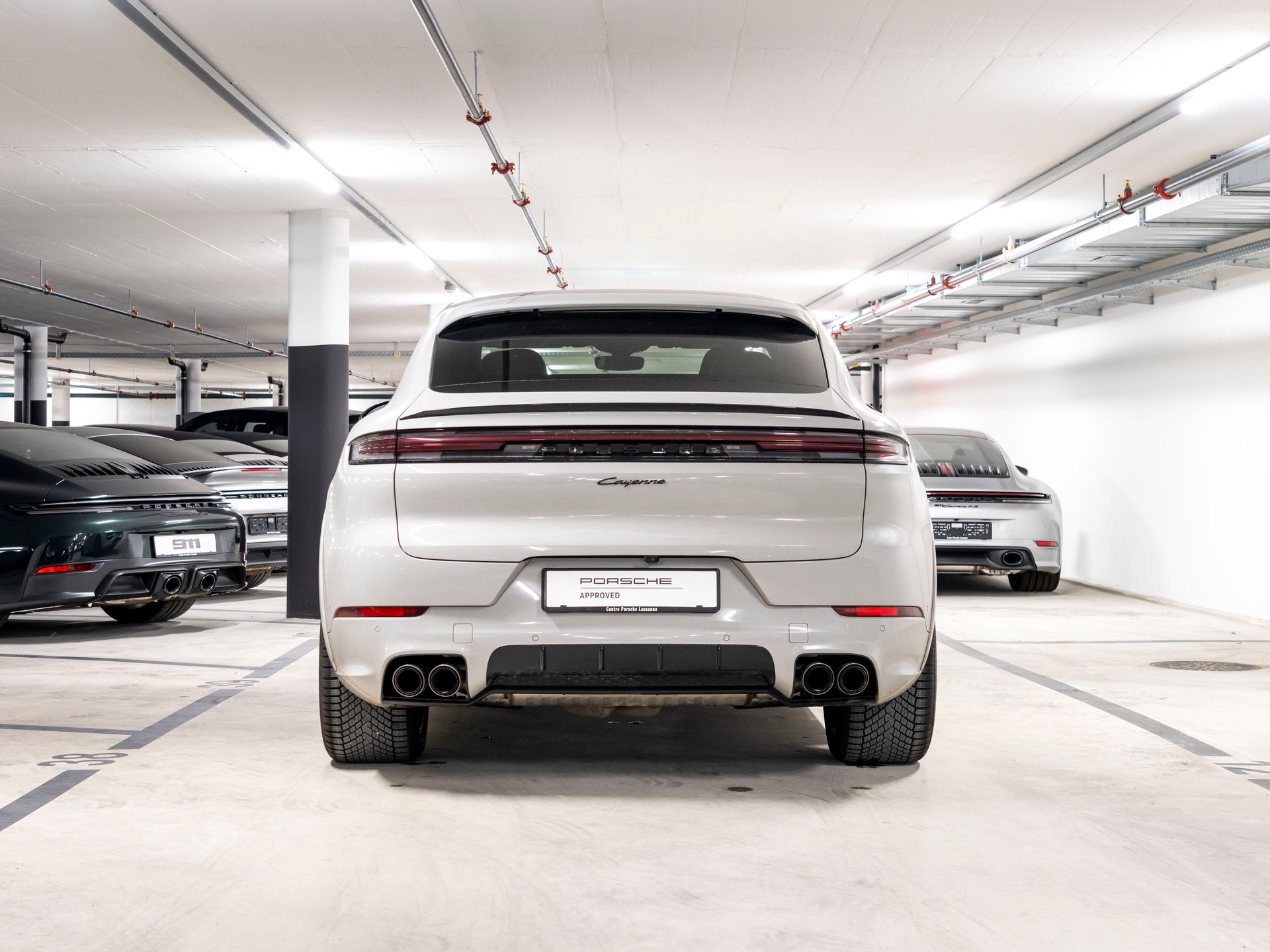 PORSCHE Cayenne Coupé Black Edition Tiptronic-image-4