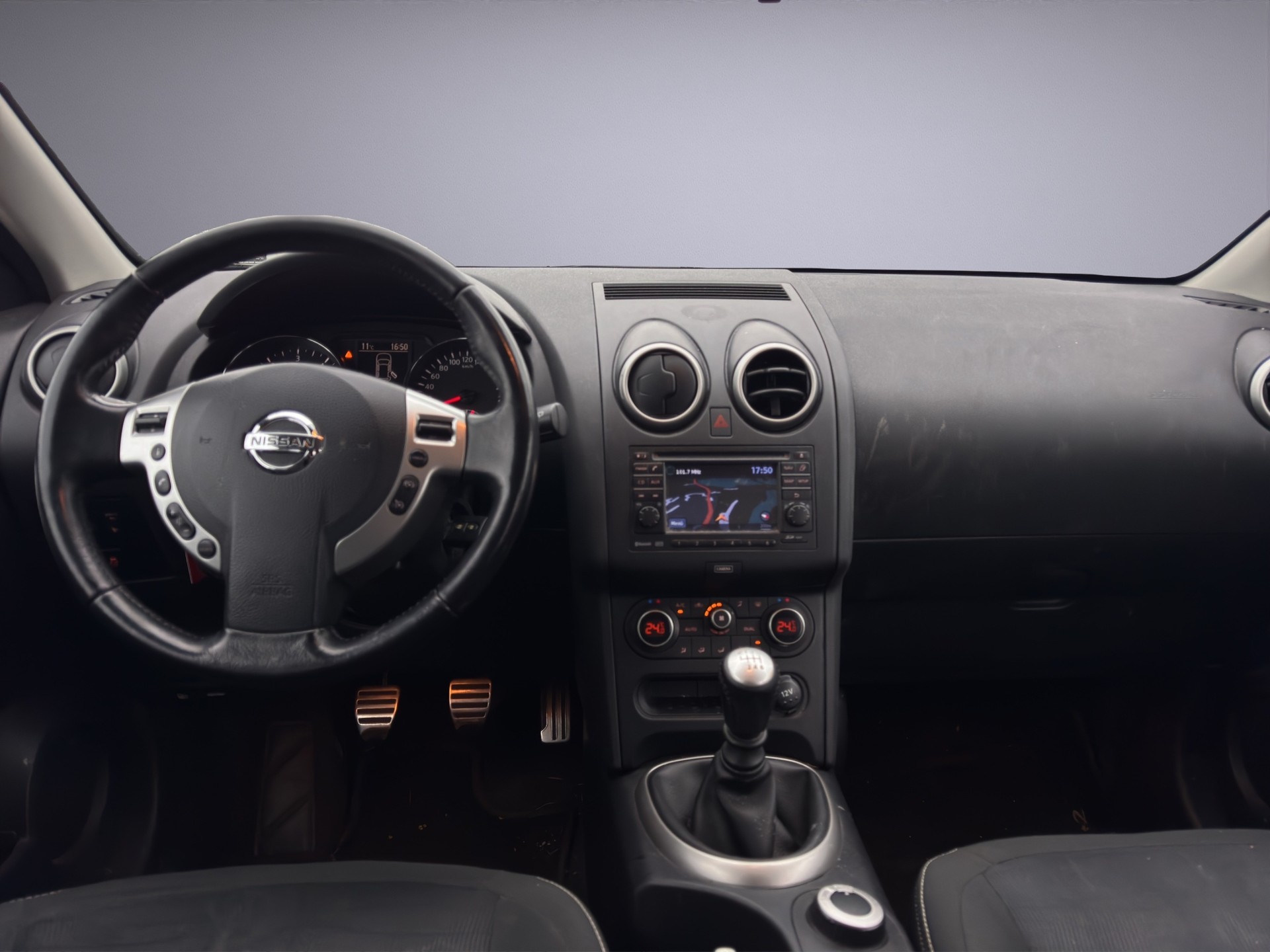 NISSAN Qashqai +2 1.6 dCi 4WD Swiss Edition-image-8