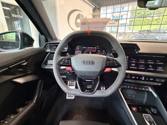 AUDI RS3 SB 2.5 TSI quattro-image-11