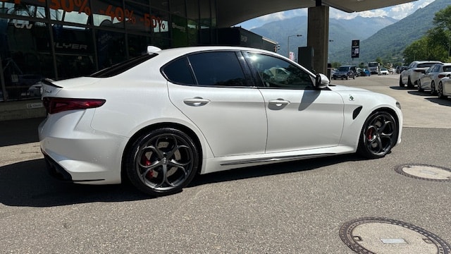 ALFA ROMEO Giulia 2.9 V6 Quadrifoglio Automatic-image-11